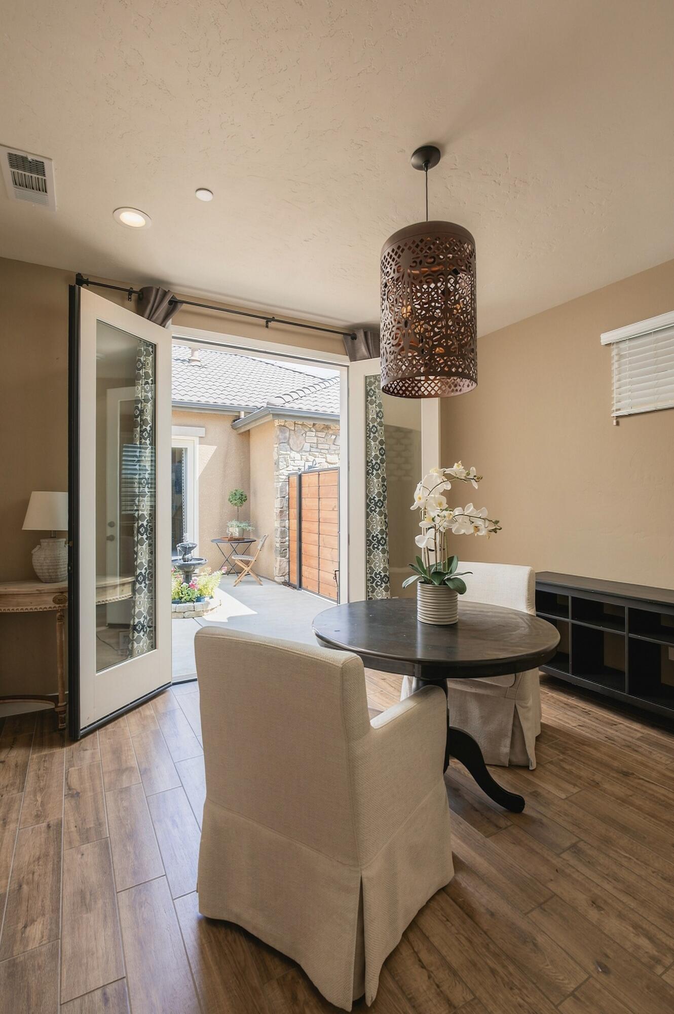 4842 W Payson Ave, Visalia, CA 93291