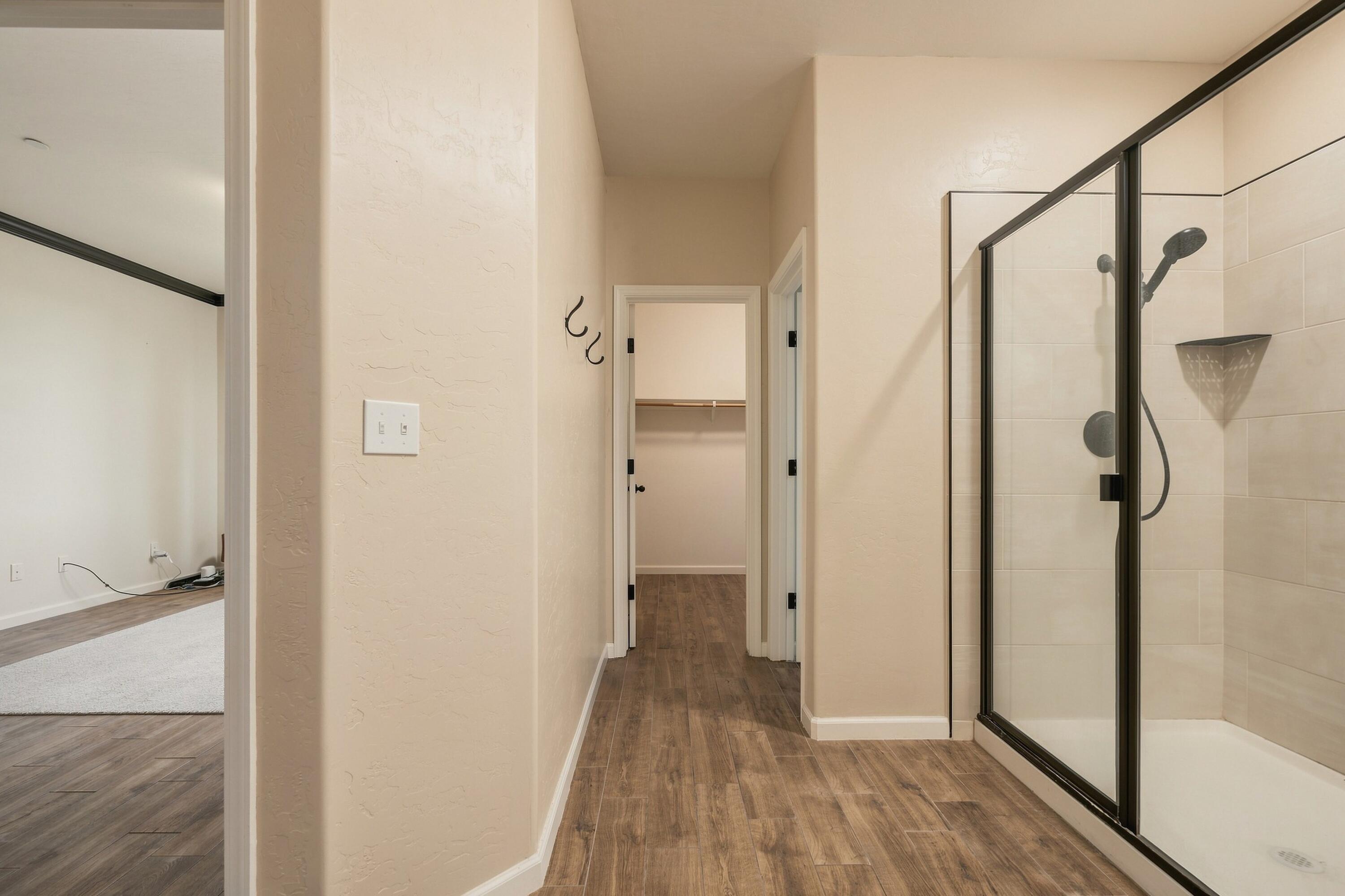 4842 W Payson Ave, Visalia, CA 93291