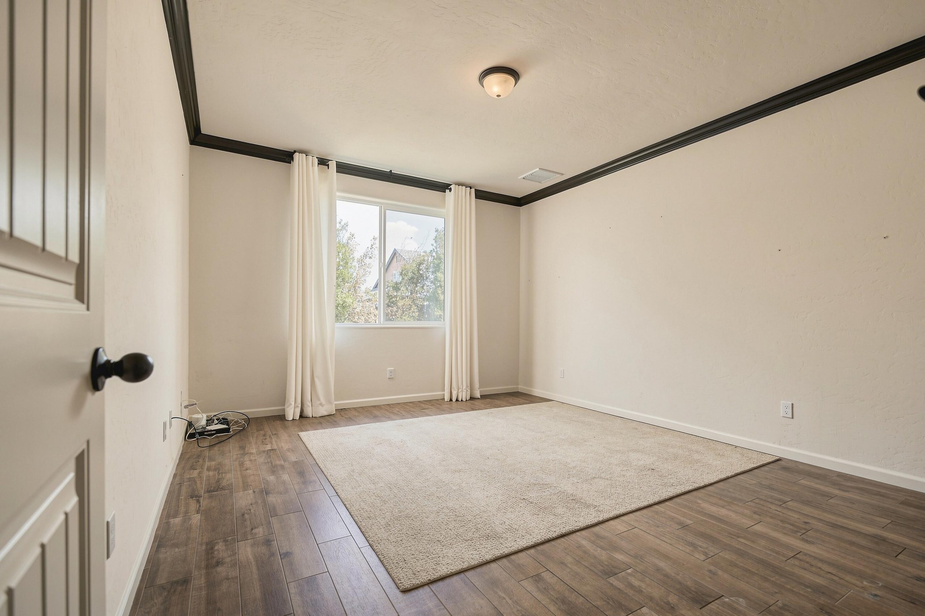 4842 W Payson Ave, Visalia, CA 93291