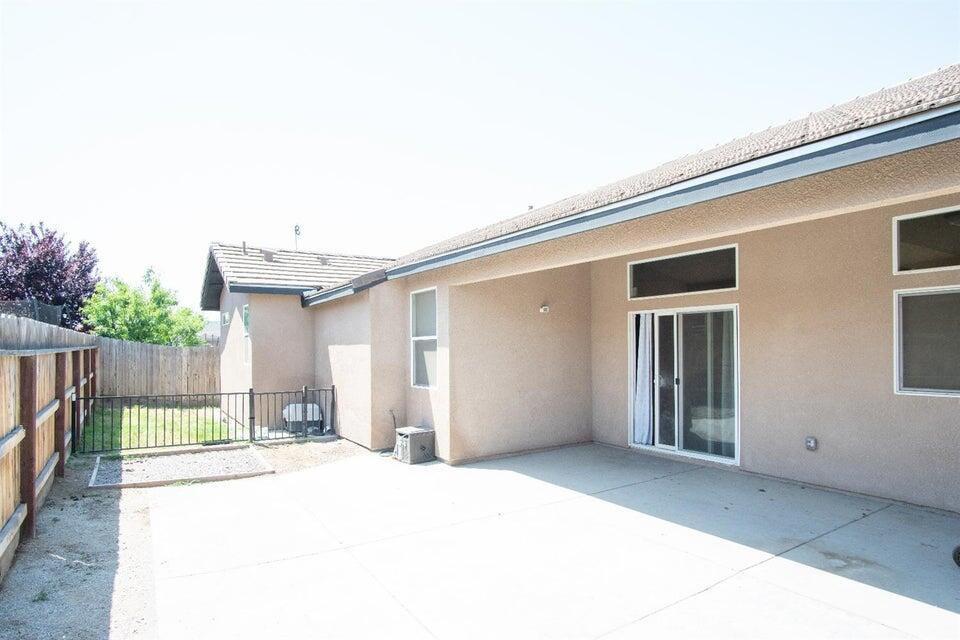 532 S Milo St, Porterville, CA 93257