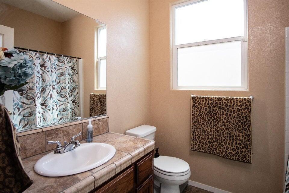 532 S Milo St, Porterville, CA 93257