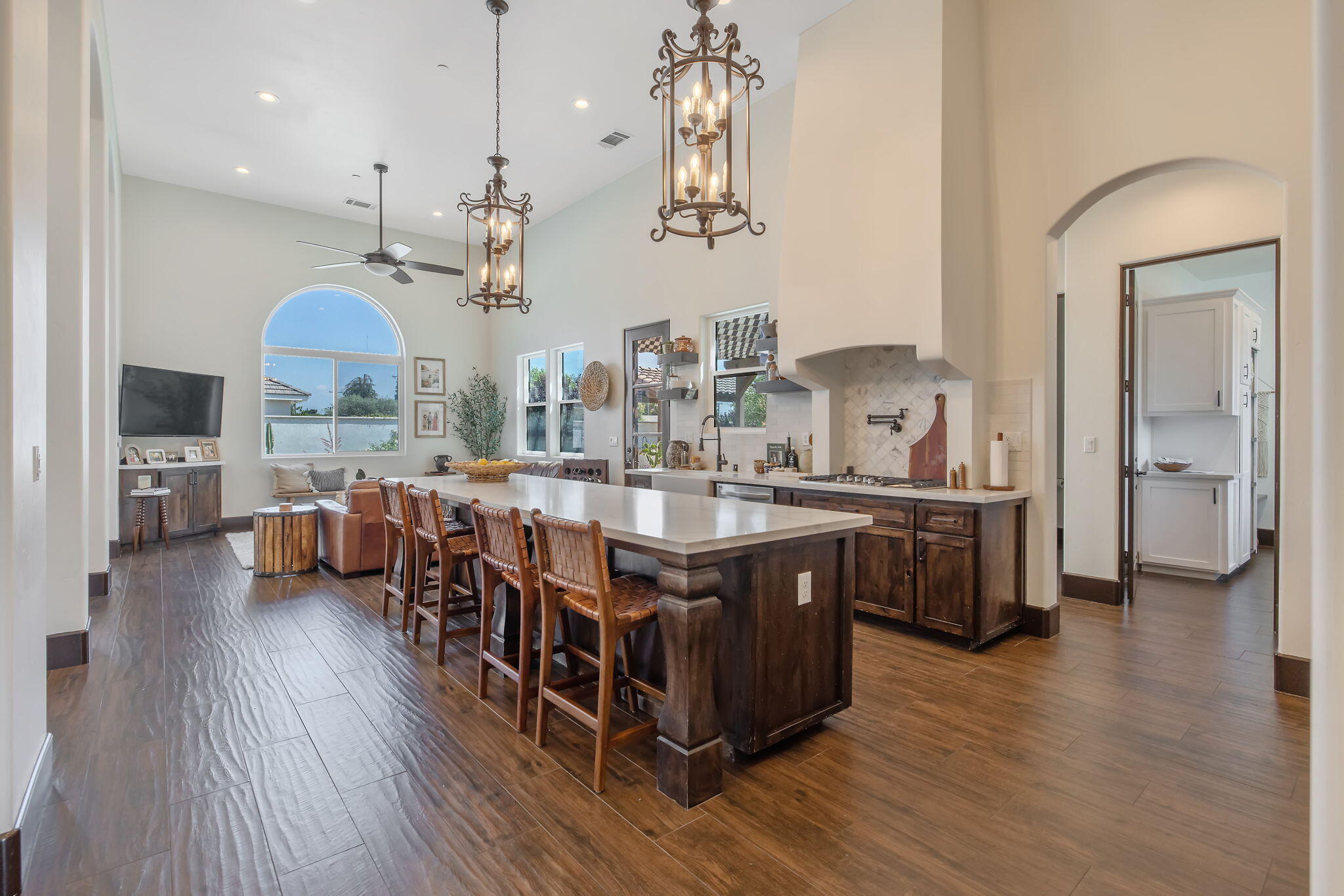 12422 Avenue 264, Visalia, CA 93277