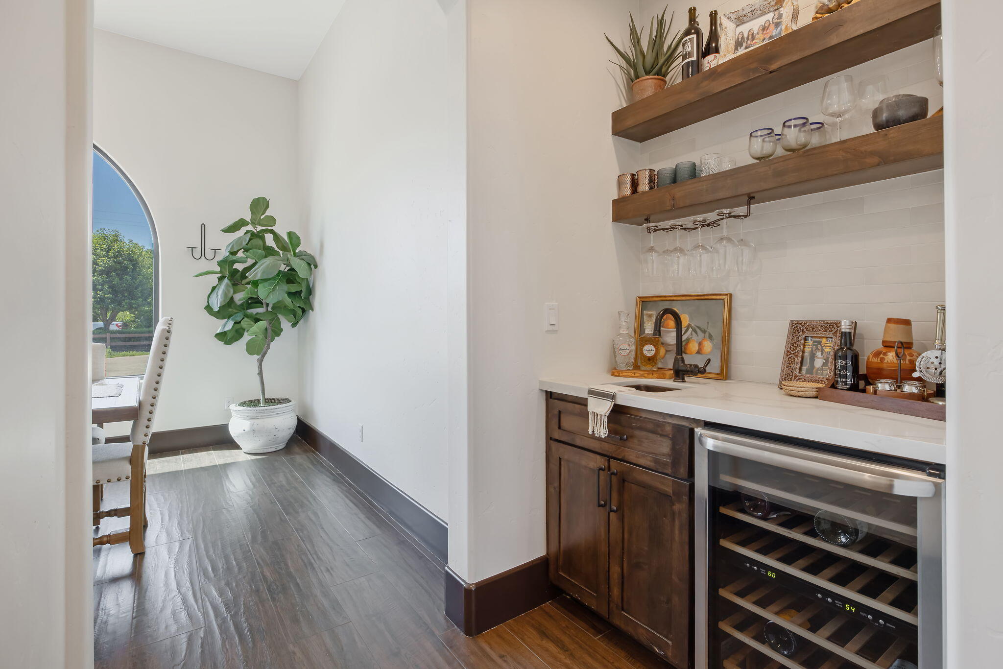 12422 Avenue 264, Visalia, CA 93277