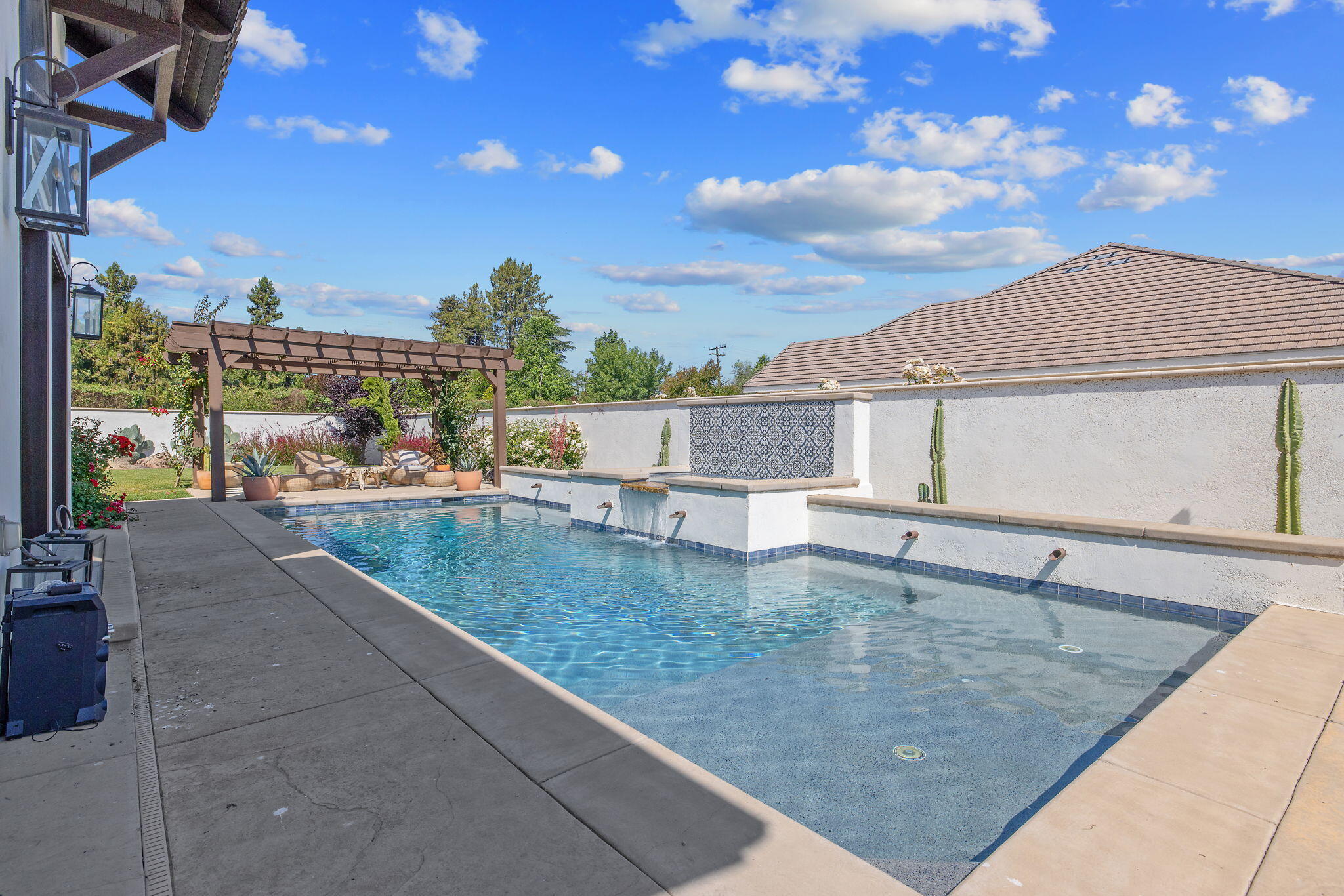 12422 Avenue 264, Visalia, CA 93277