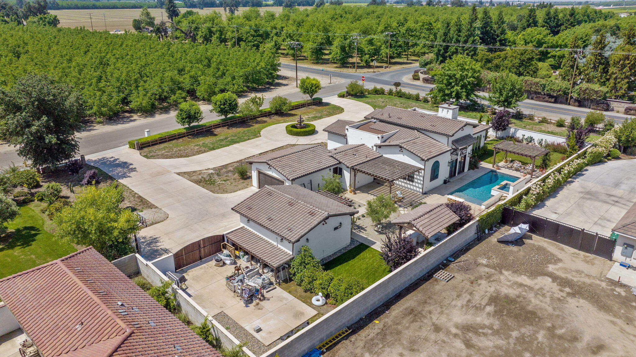 12422 Avenue 264, Visalia, CA 93277