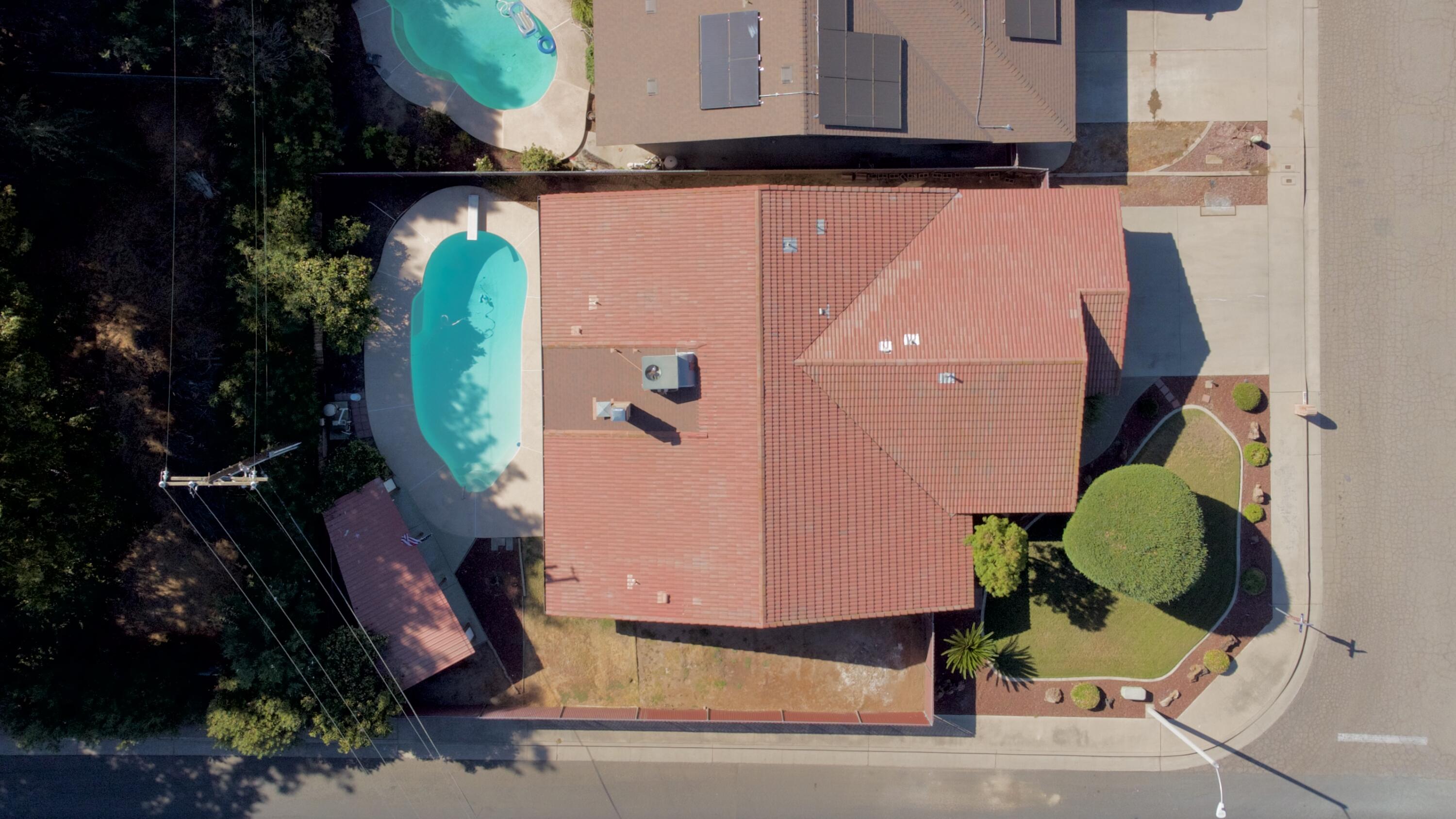 1380 Lindale Pl, Porterville, CA 93257