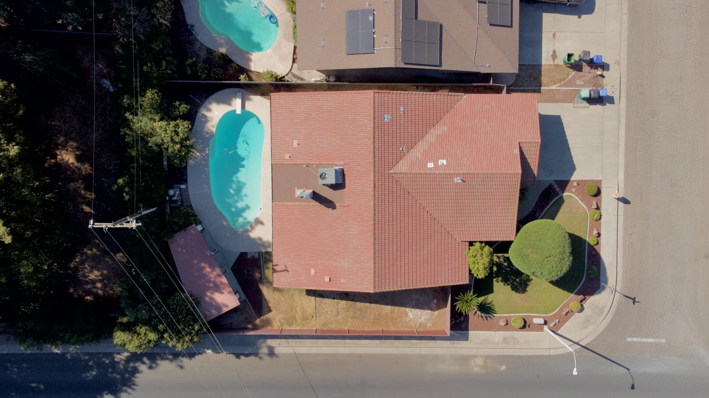 1380 Lindale Pl, Porterville, CA 93257