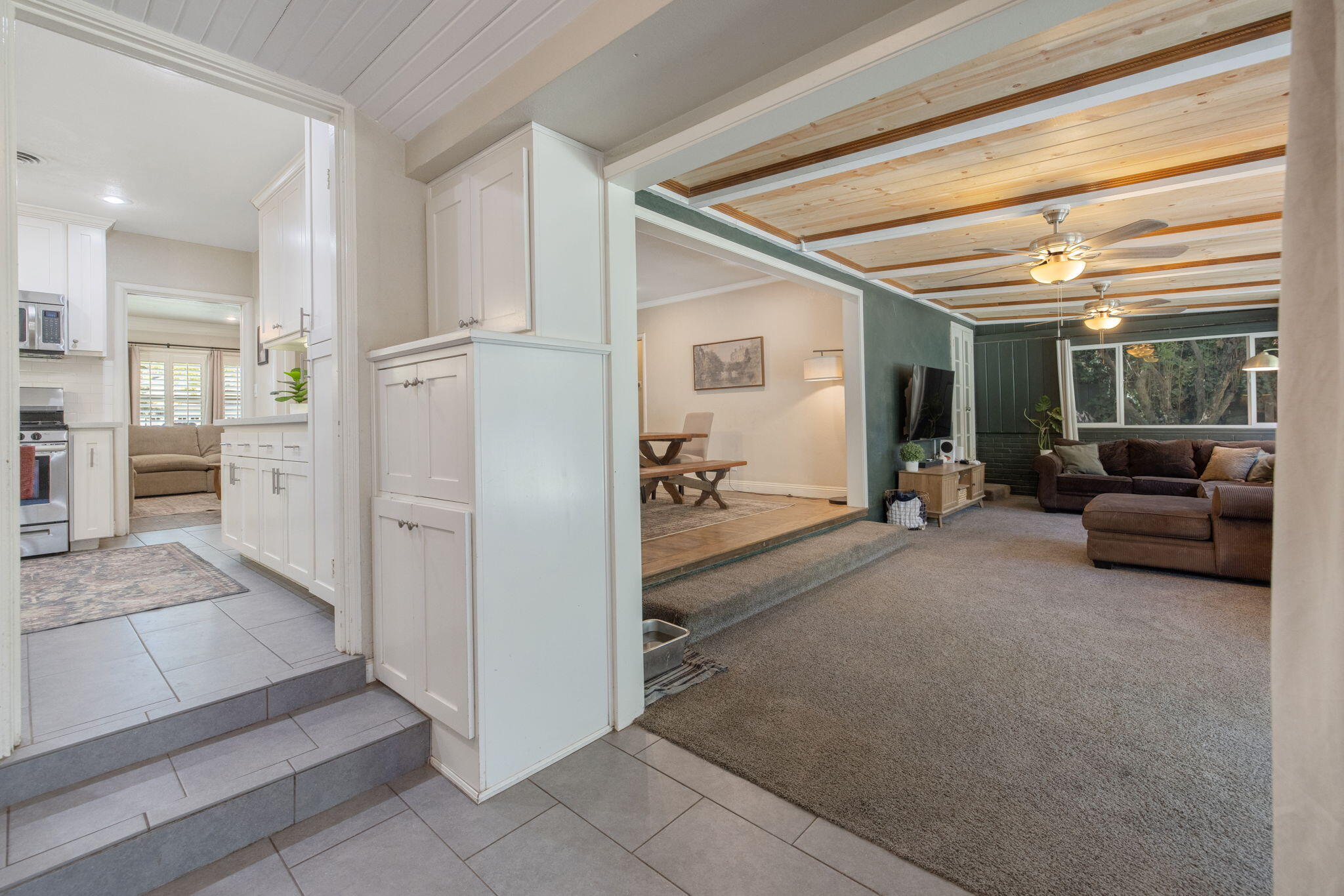 1706 W Myrtle Ave, Visalia, CA 93277