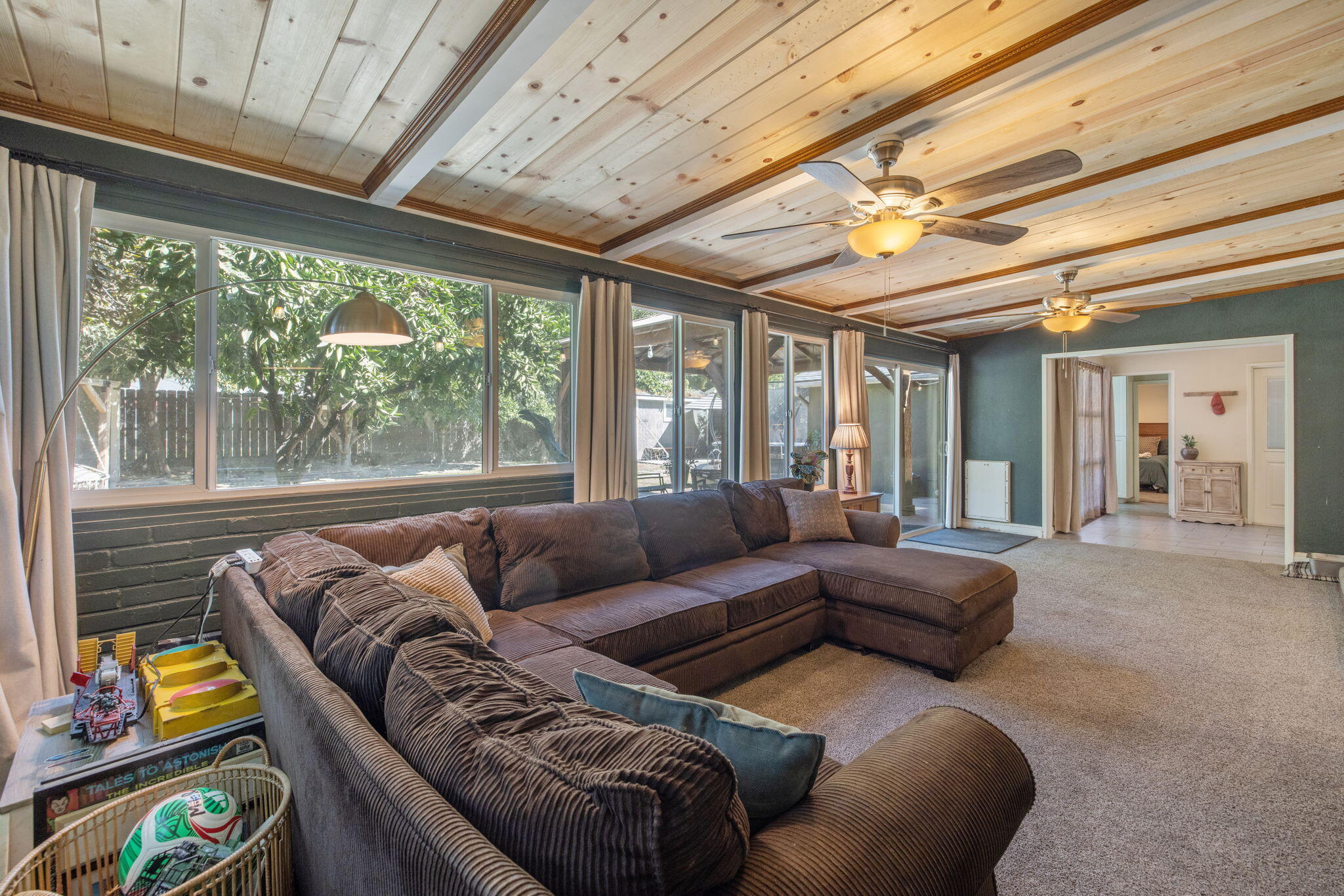1706 W Myrtle Ave, Visalia, CA 93277