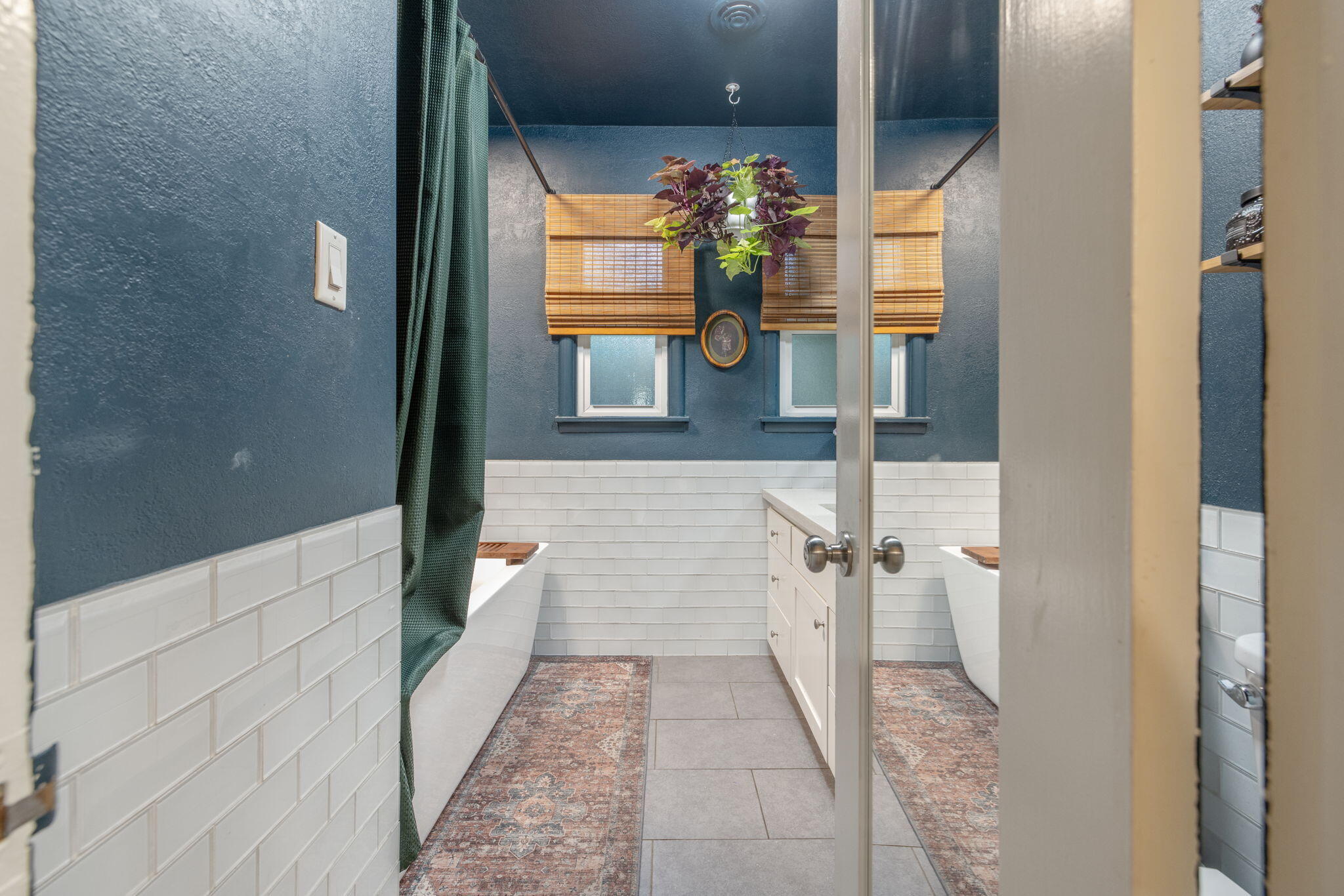 1706 W Myrtle Ave, Visalia, CA 93277