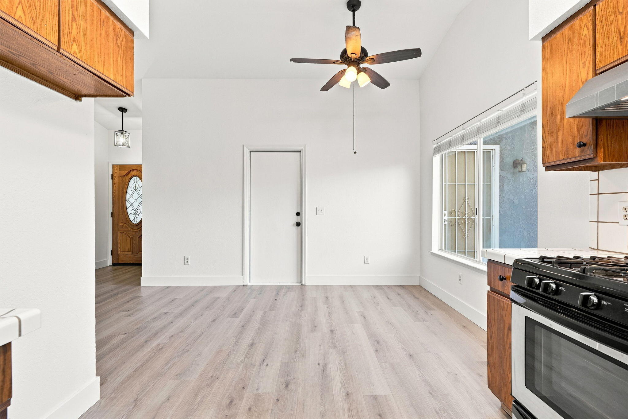 6038 W Judy Ct, Visalia, CA 93277