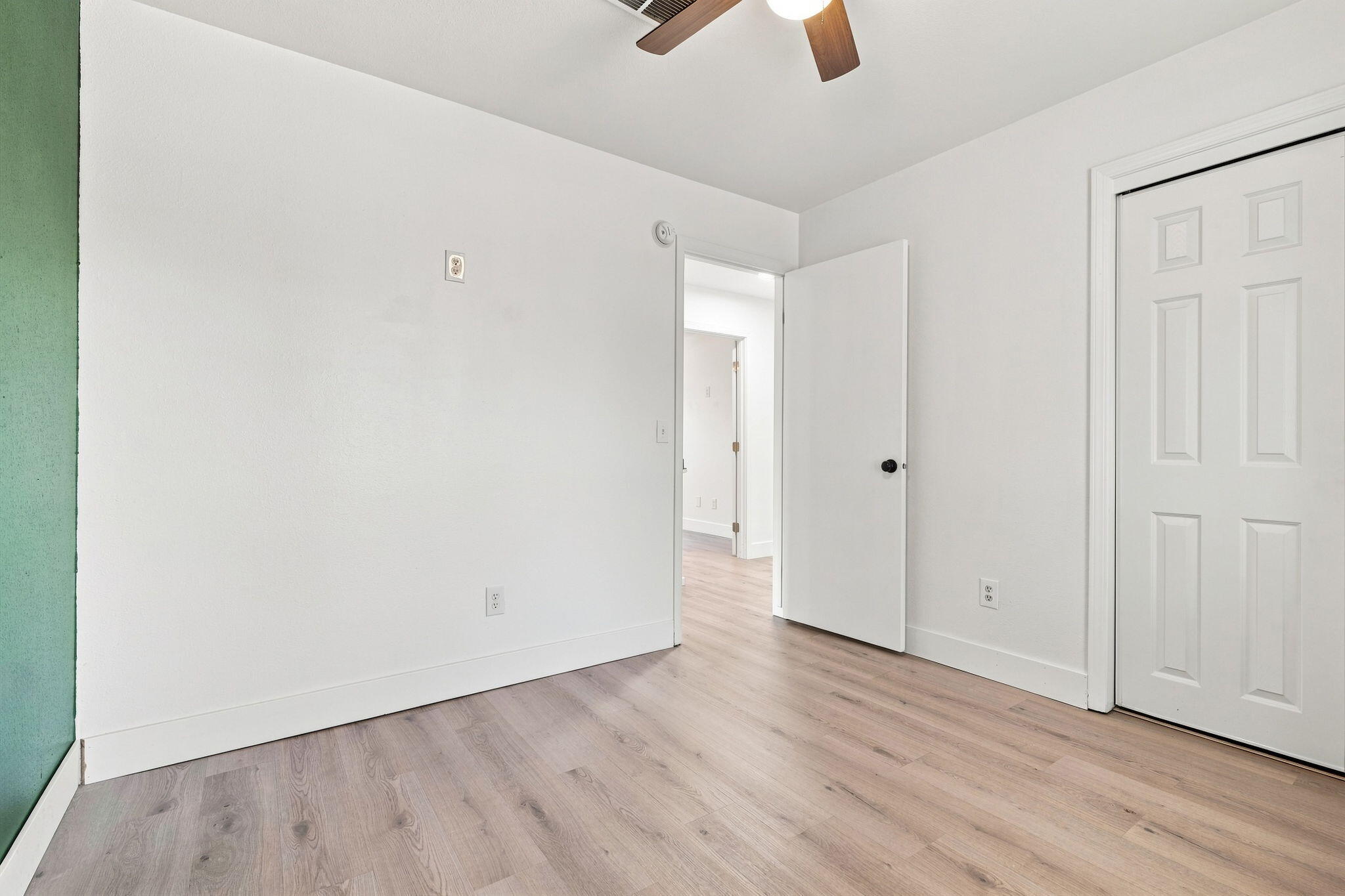 6038 W Judy Ct, Visalia, CA 93277