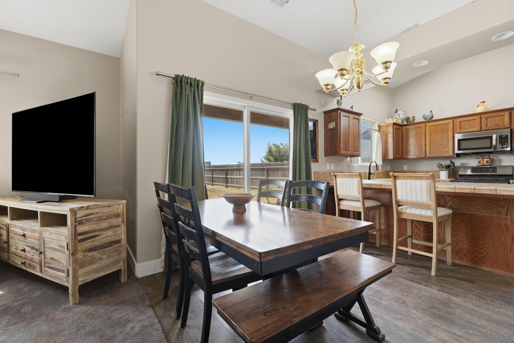7373 Avenue 306, Visalia, CA 93291