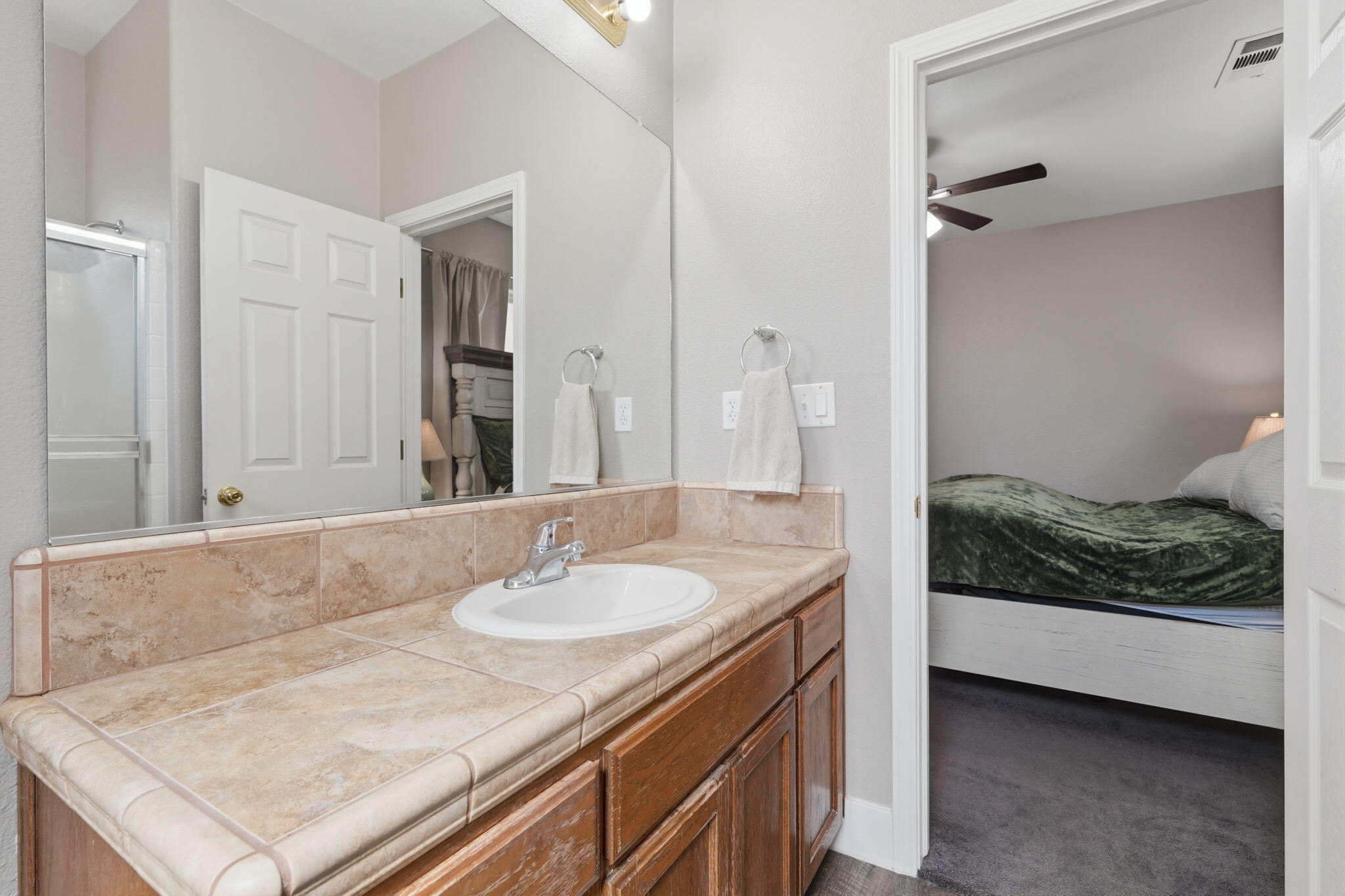 7373 Avenue 306, Visalia, CA 93291