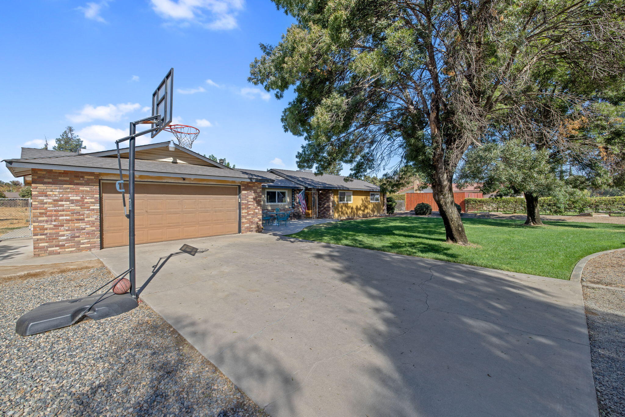 5820 W Caldwell Ave ##o, Visalia, CA 93277