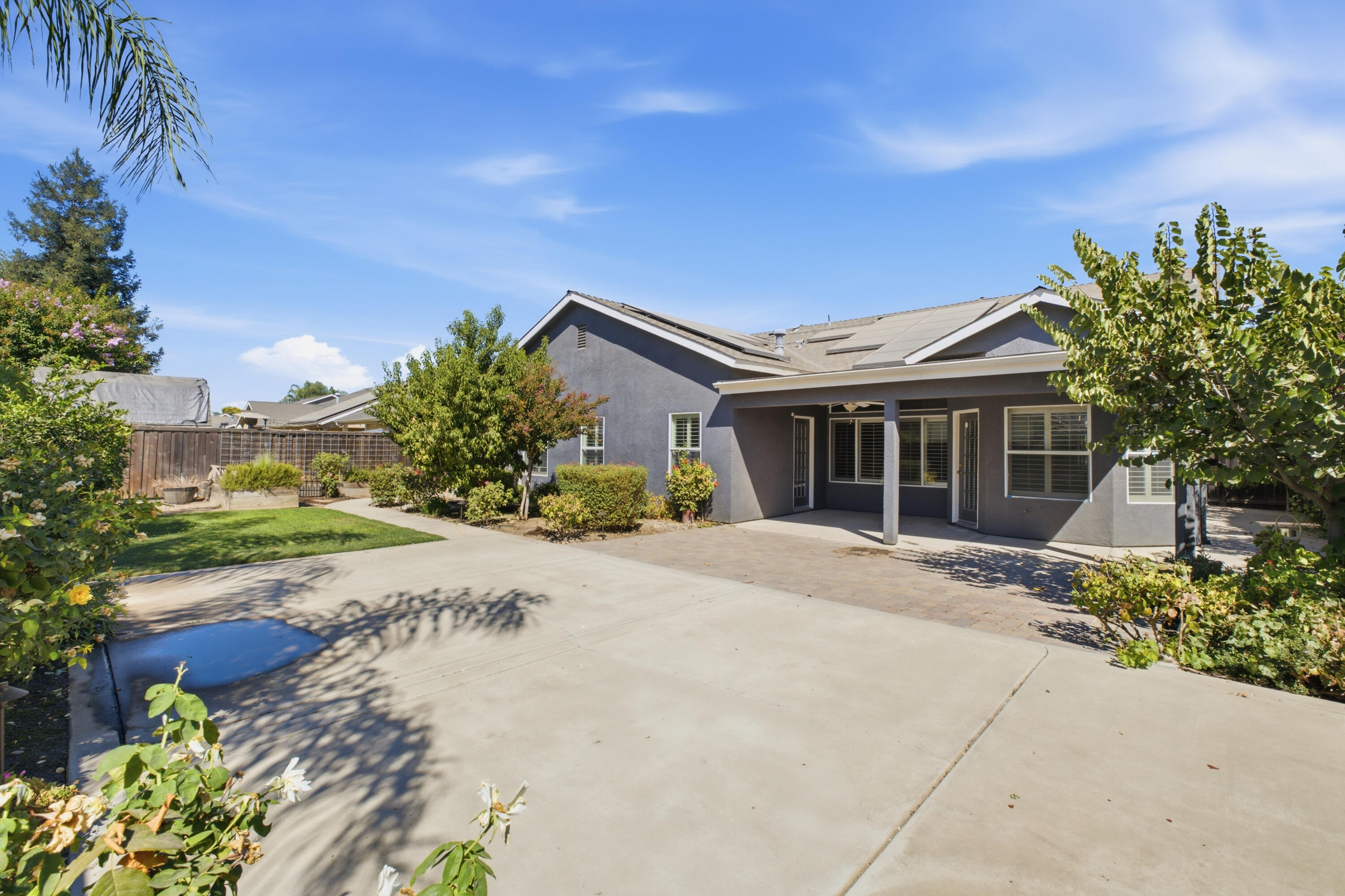 4923 W Lark Ave, Visalia, CA 93291
