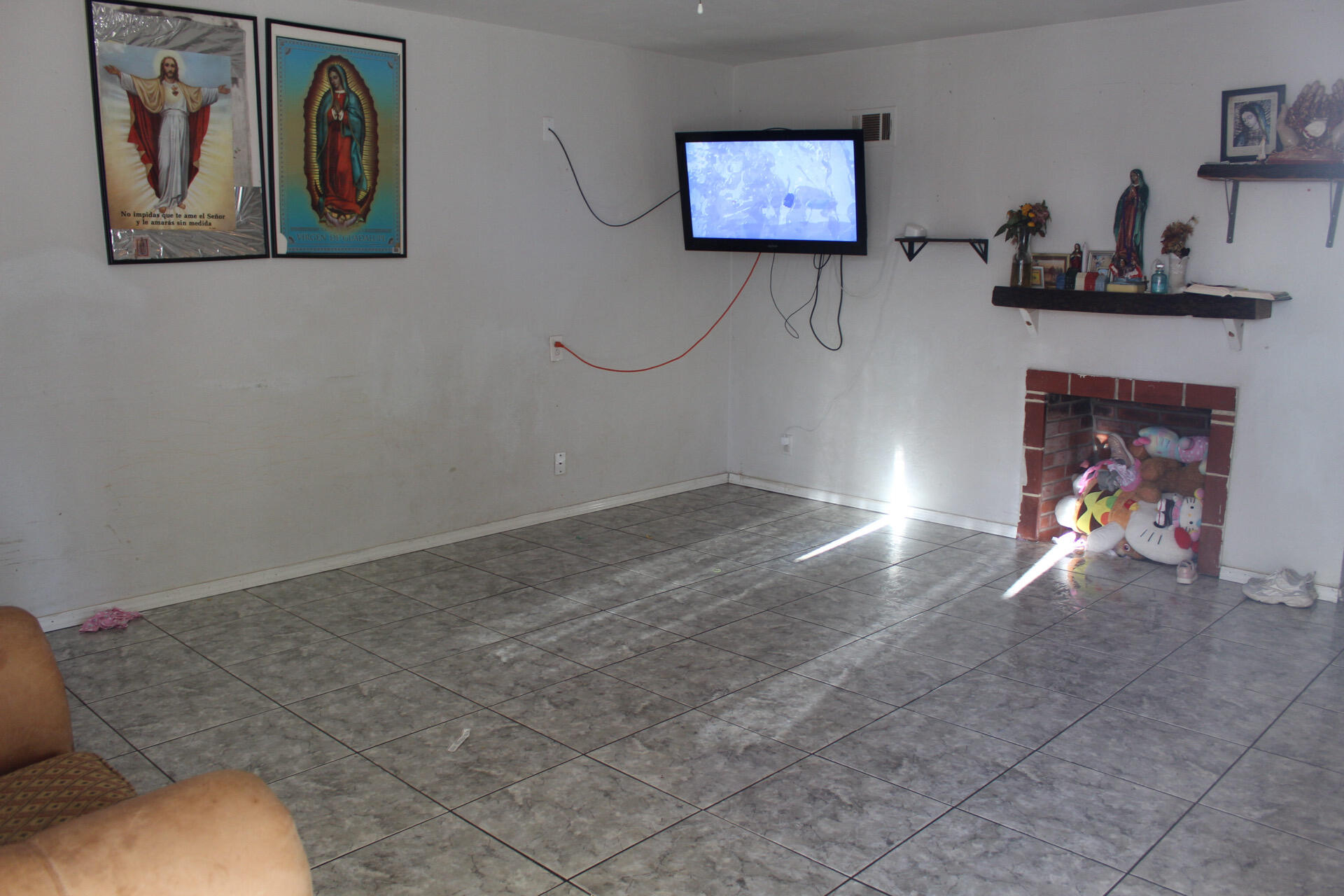 15294 Magnolia Rd, Porterville, CA 93257