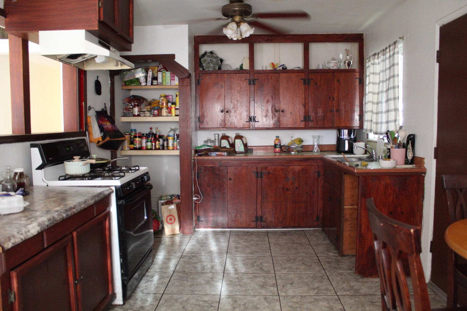 15294 Magnolia Rd, Porterville, CA 93257