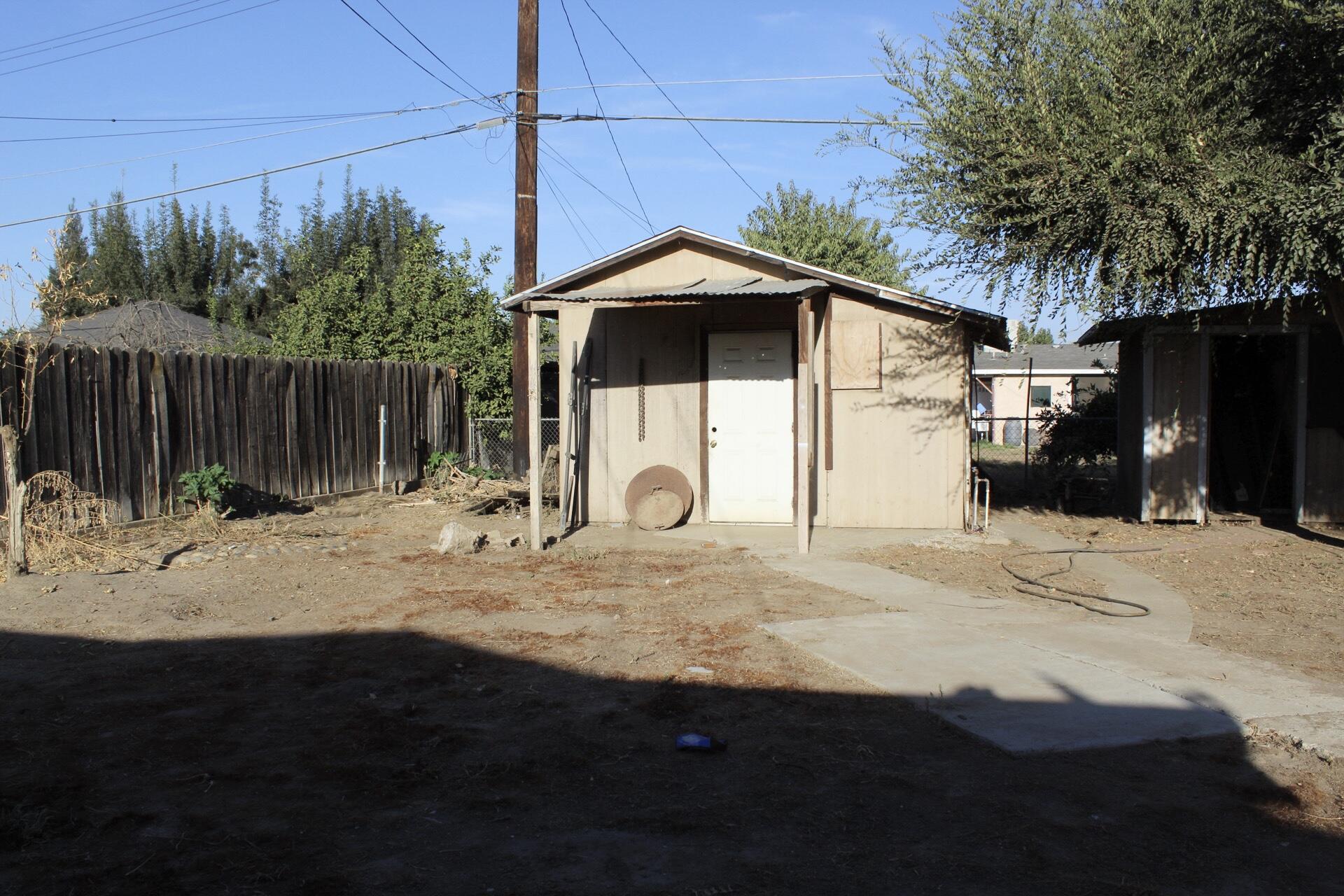 15294 Magnolia Rd, Porterville, CA 93257