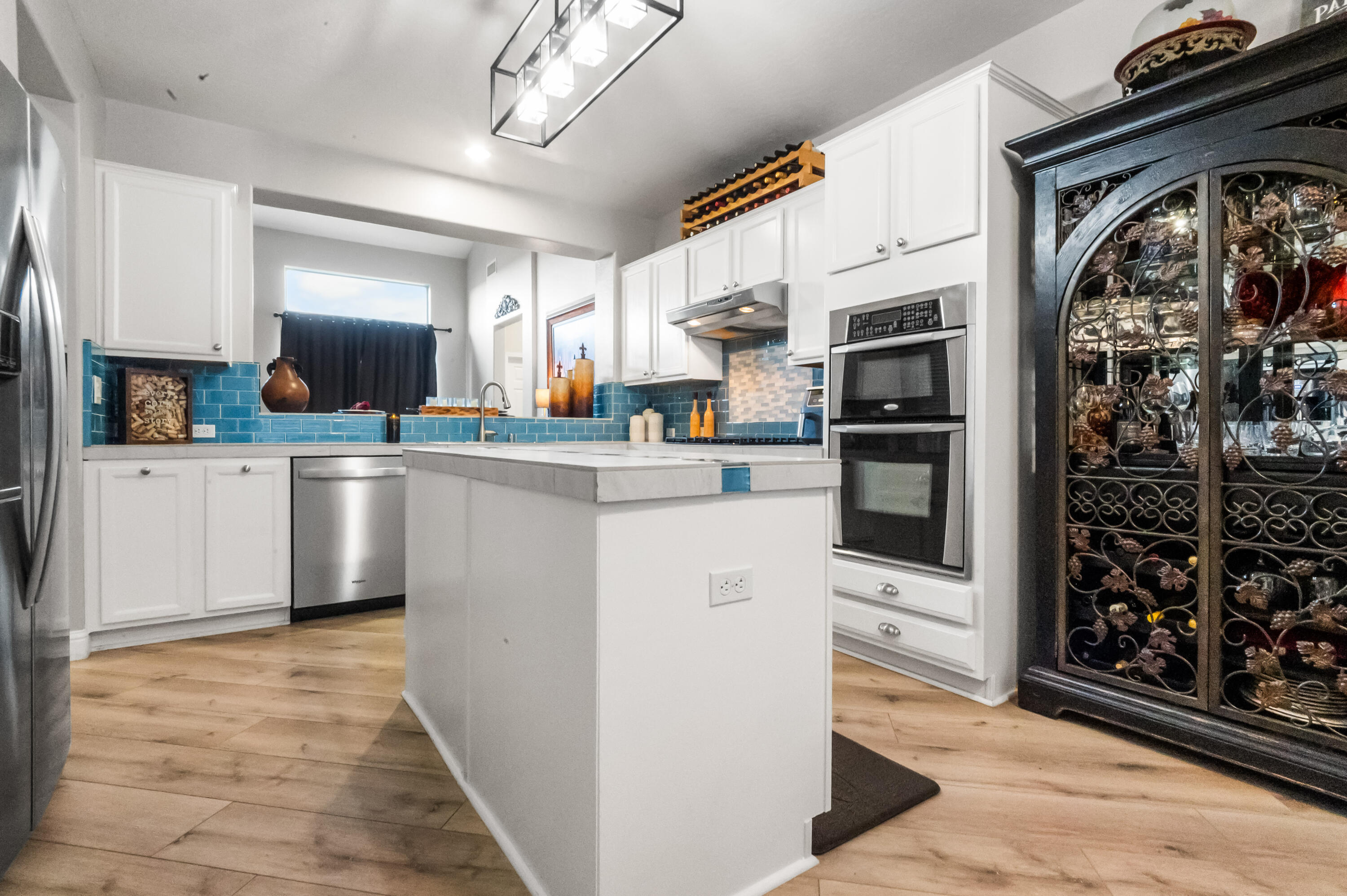 3922 W Flagstaff Ave, Visalia, CA 93291