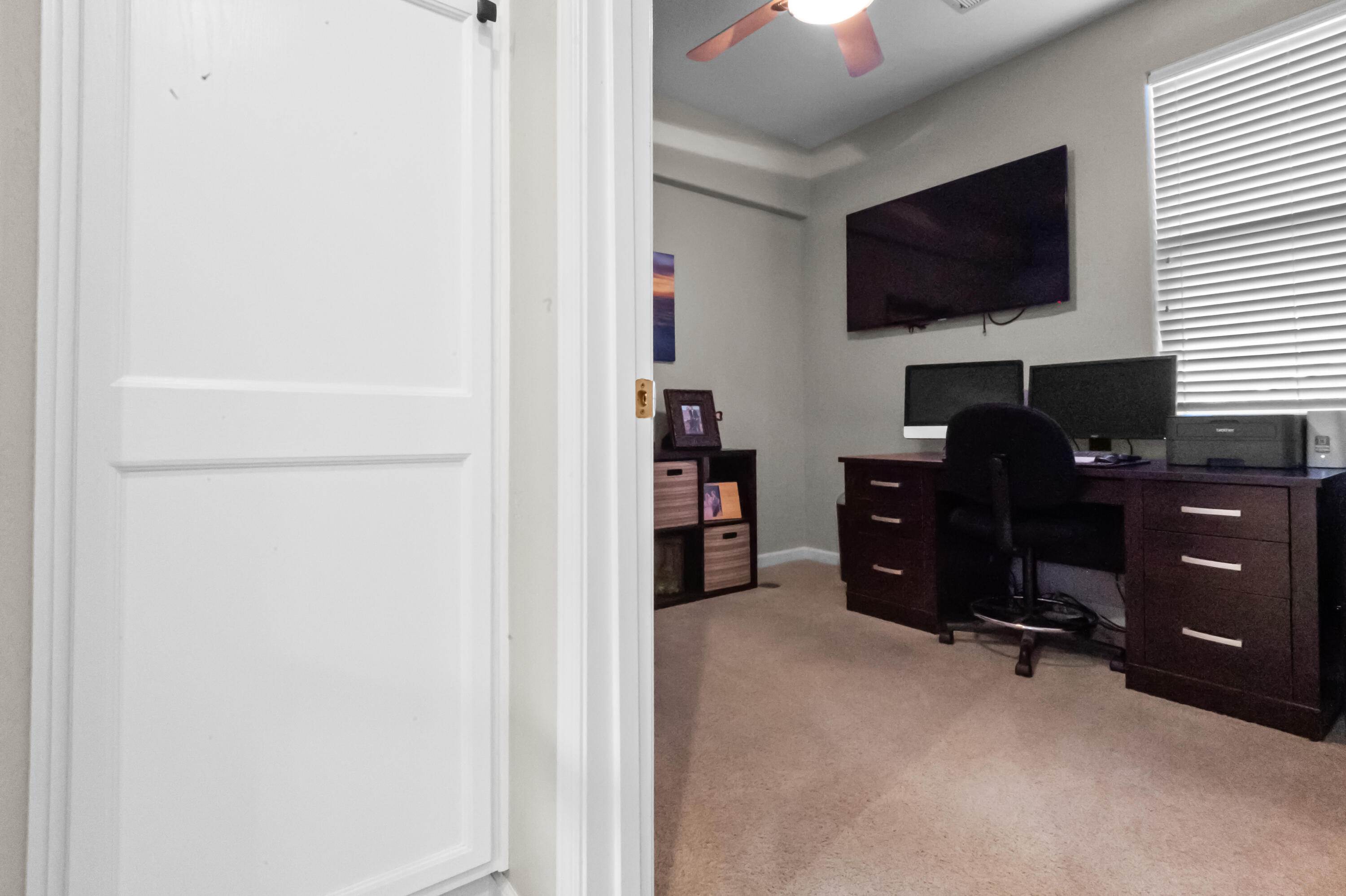 3922 W Flagstaff Ave, Visalia, CA 93291