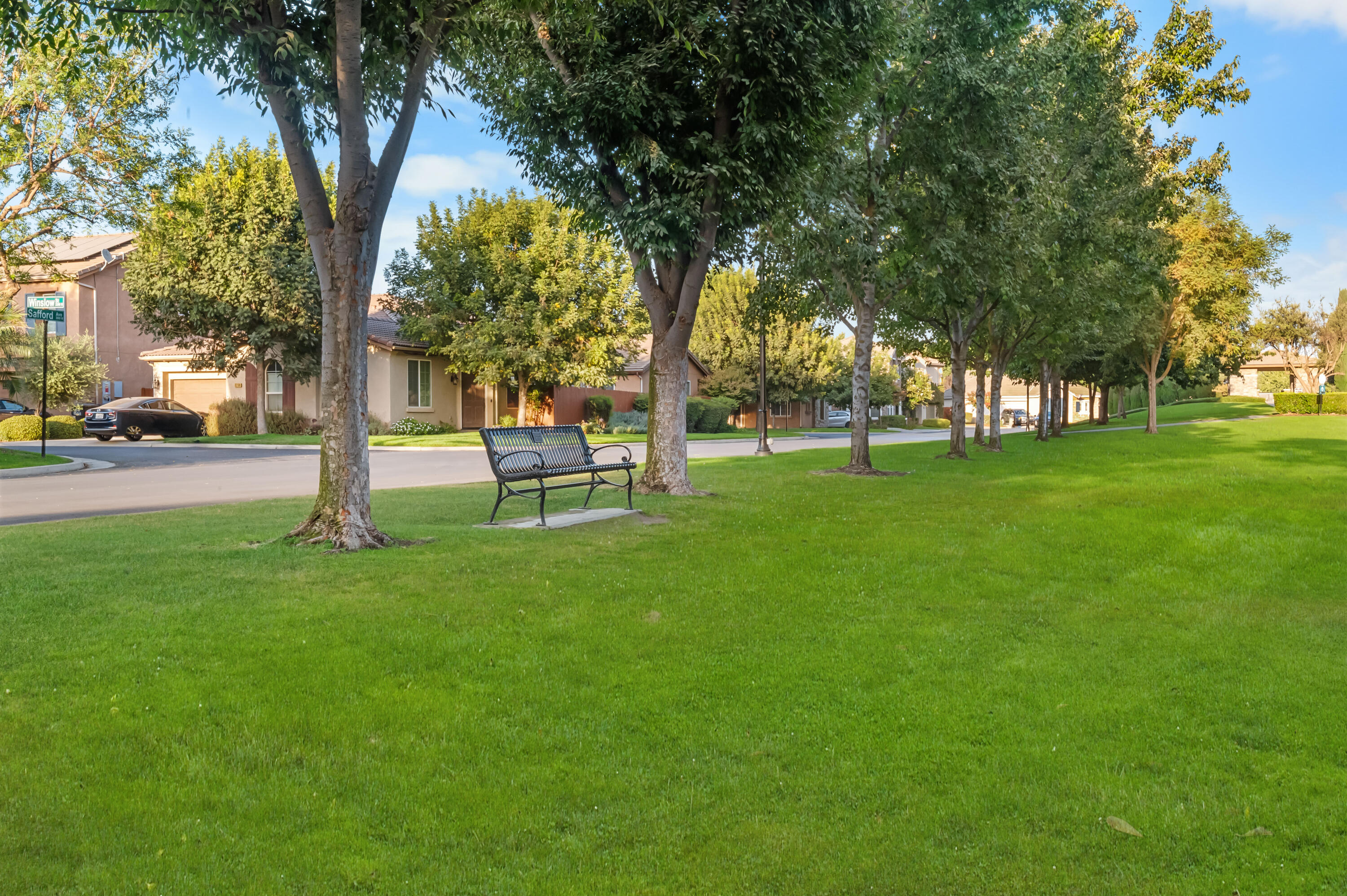 3922 W Flagstaff Ave, Visalia, CA 93291
