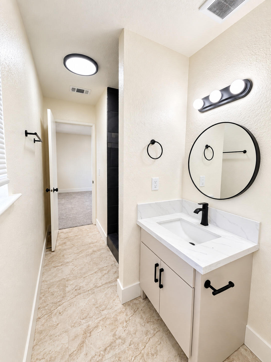 15985 Edmiston Ave, Ivanhoe, CA 93235