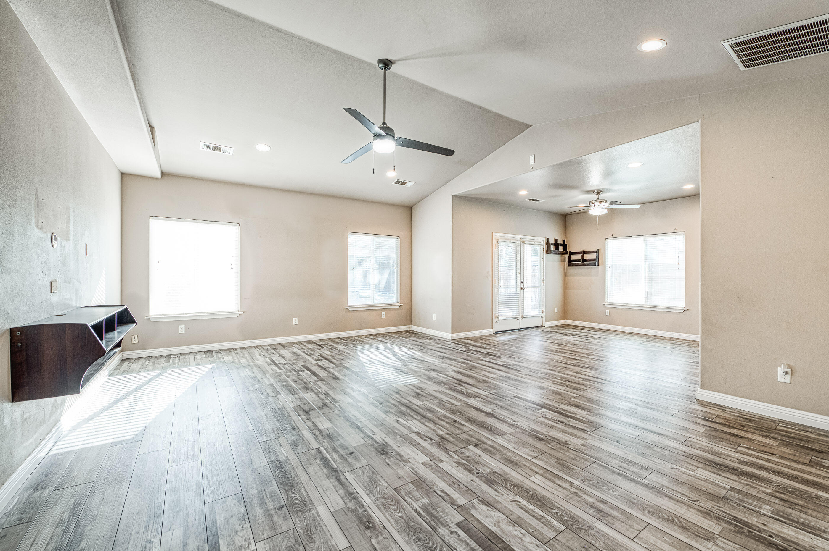 3744 Olive Ln, Selma, CA 93662