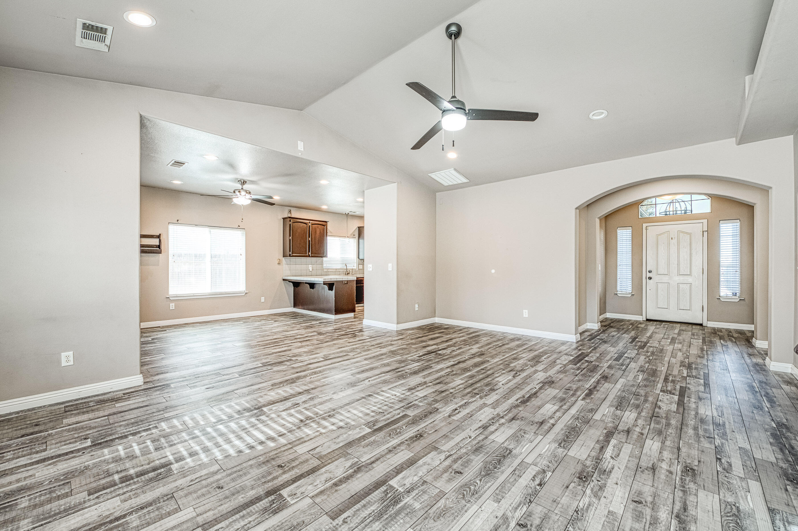 3744 Olive Ln, Selma, CA 93662