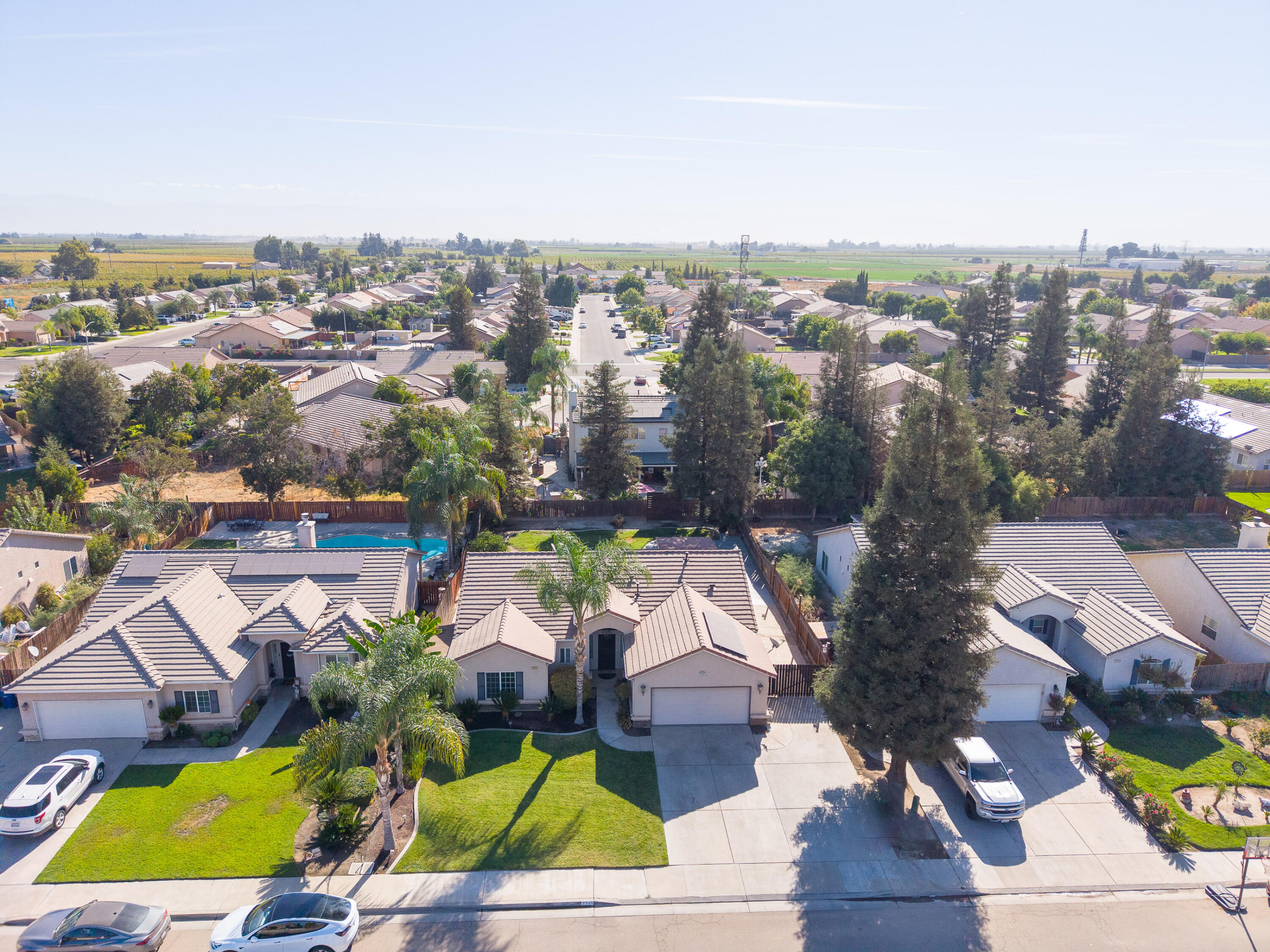 3744 Olive Ln, Selma, CA 93662