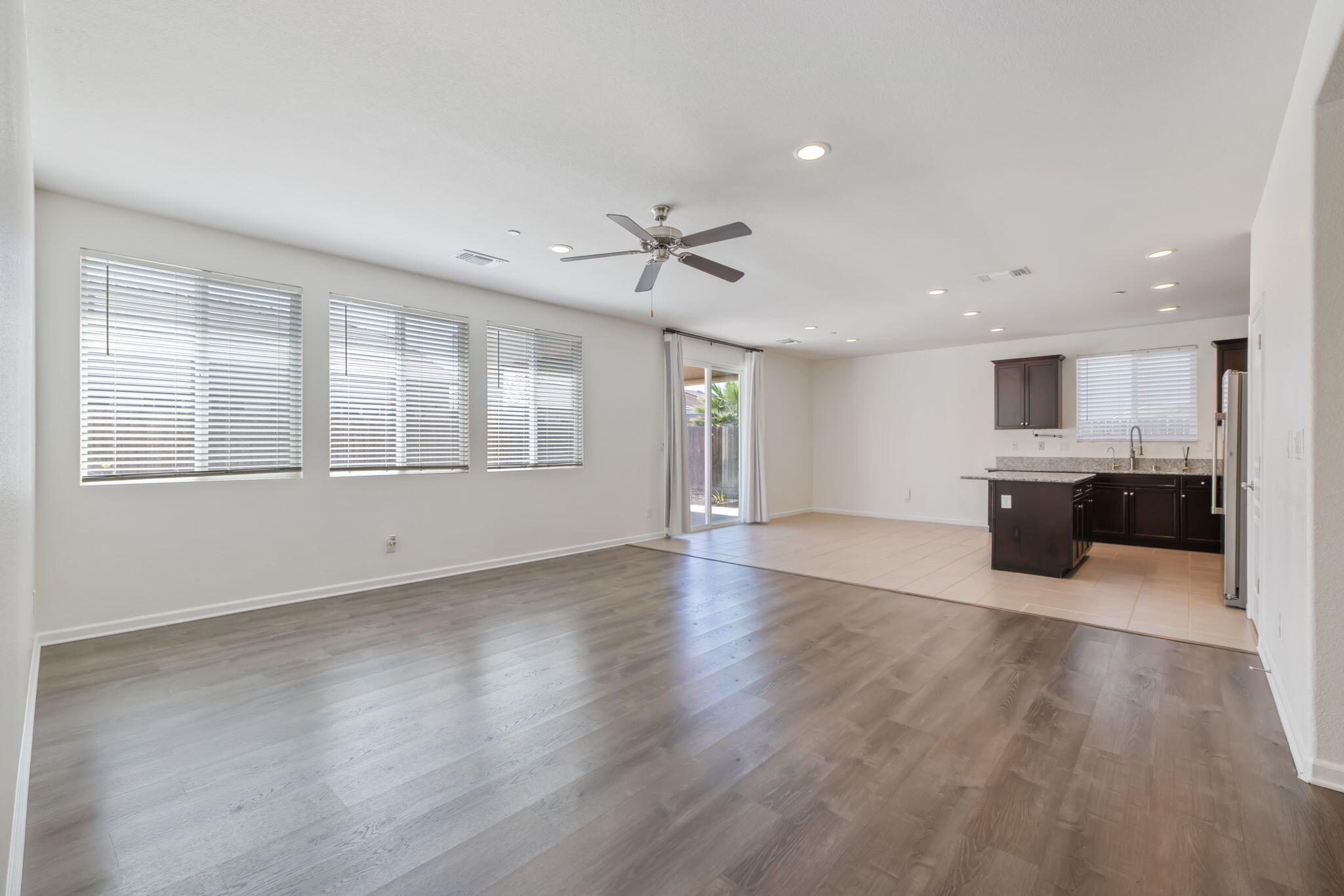 4333 W Lark Ave, Visalia, CA 93291