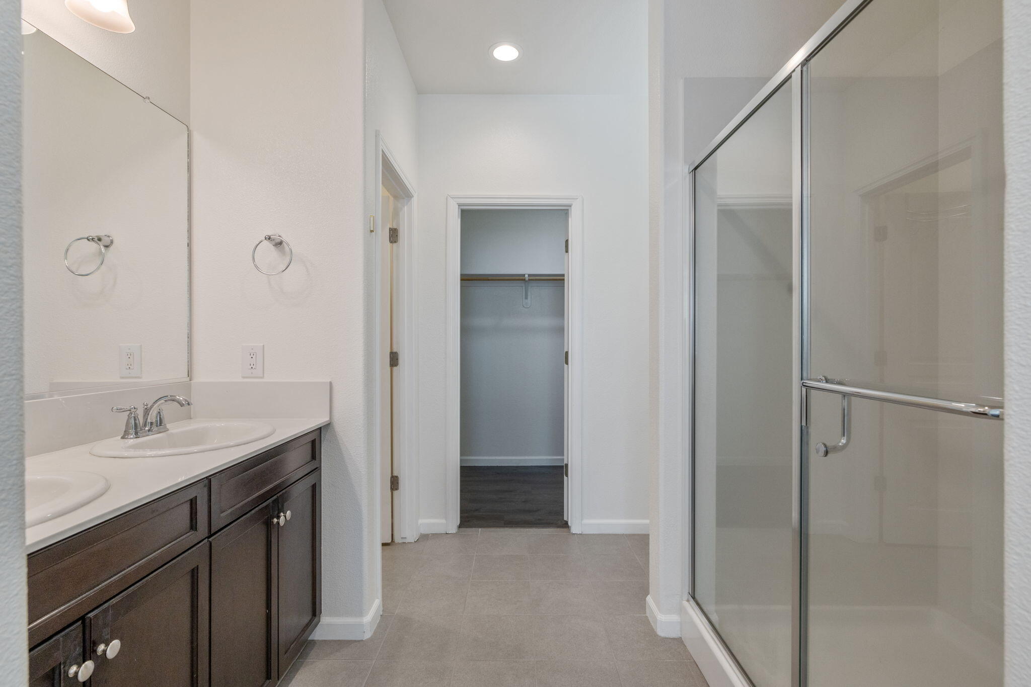 4333 W Lark Ave, Visalia, CA 93291