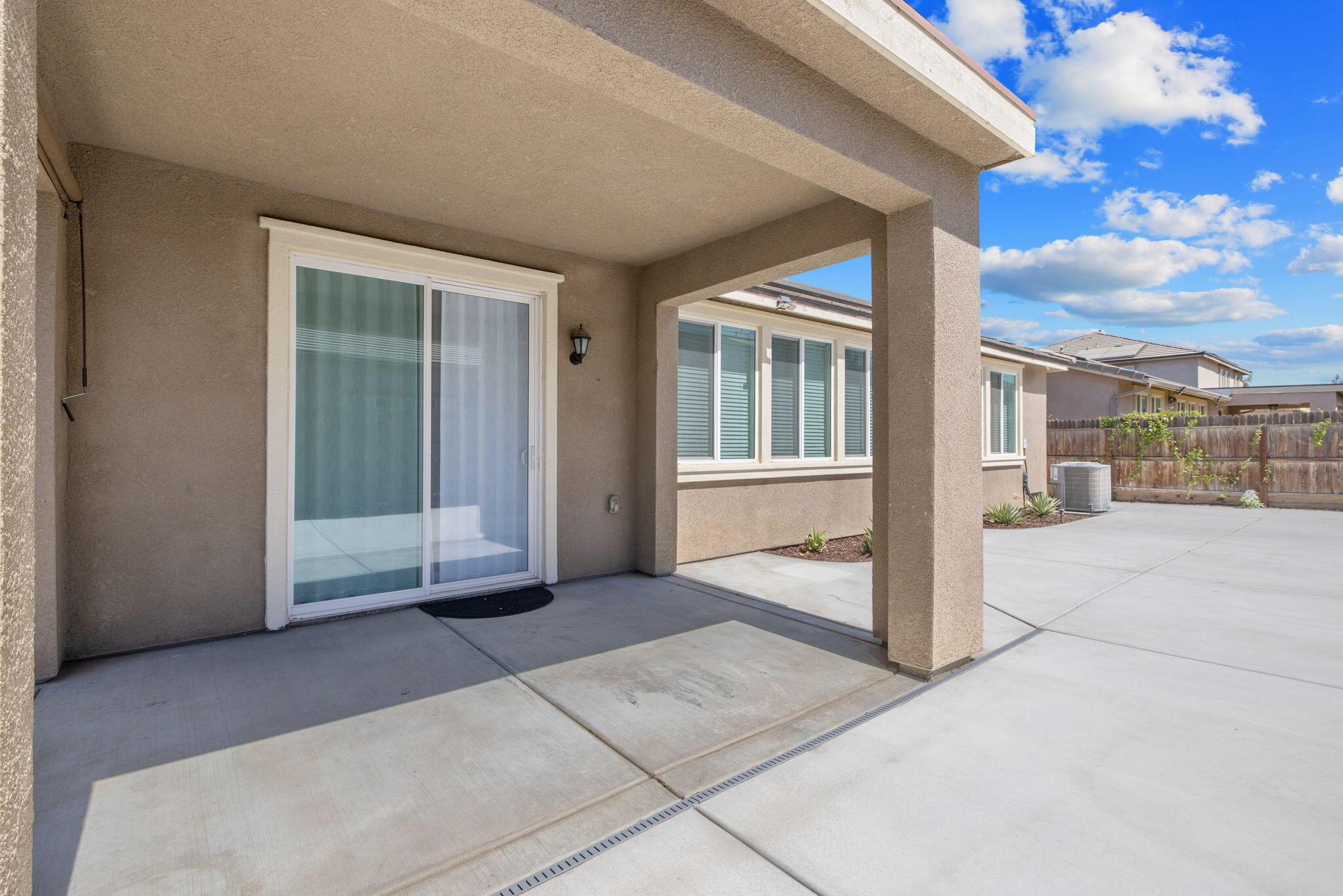 4333 W Lark Ave, Visalia, CA 93291