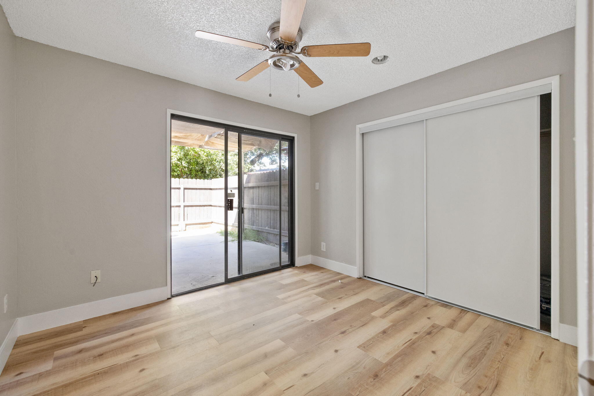 1134 Bel Aire Cir, Porterville, CA 93257