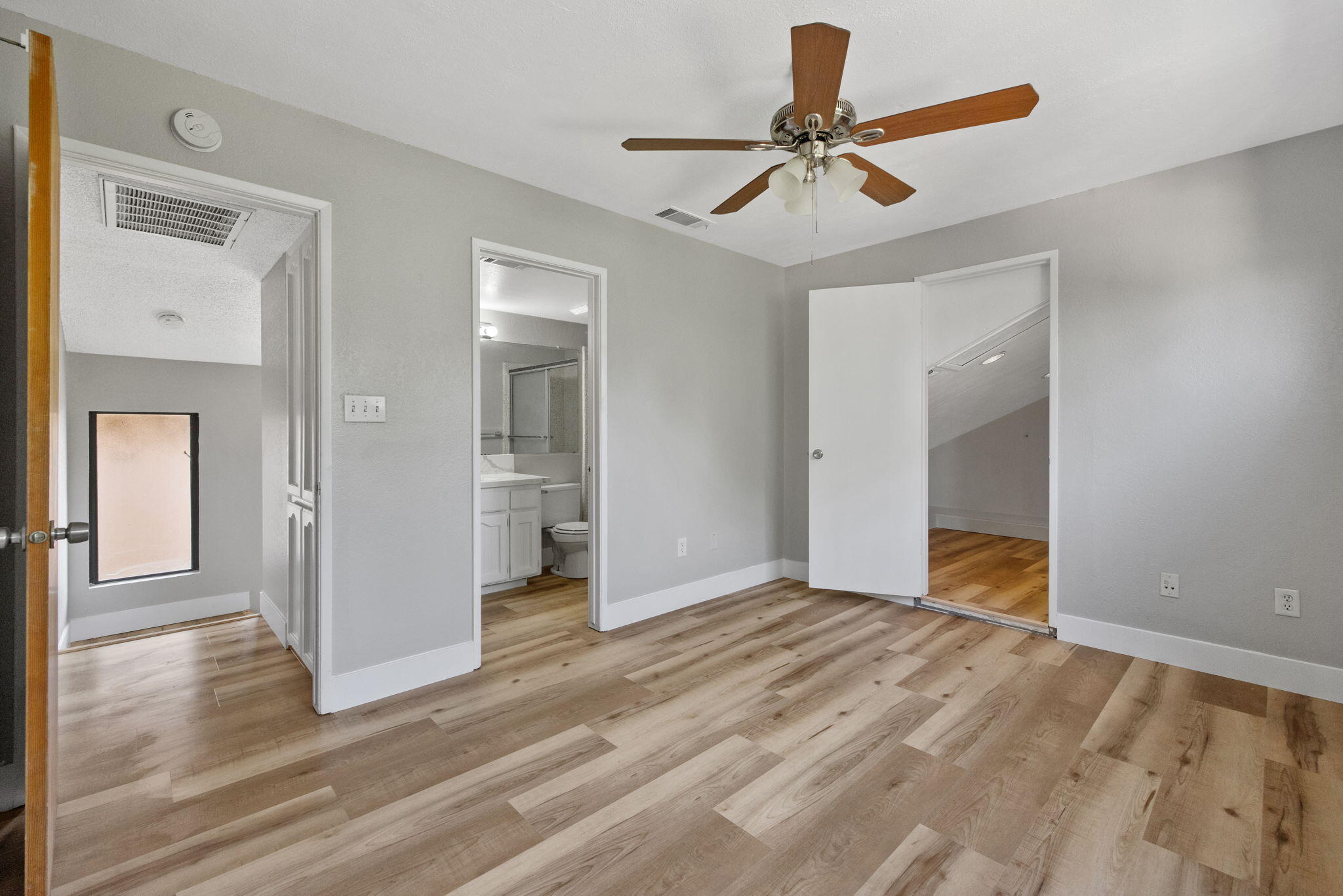 1134 Bel Aire Cir, Porterville, CA 93257