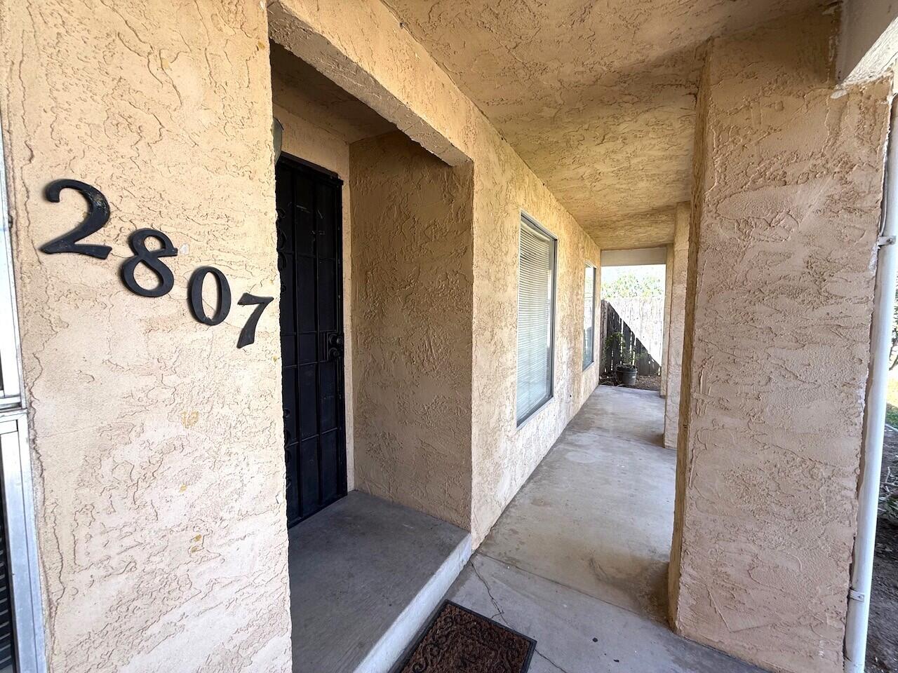 2807 E Norman Ave, Visalia, CA 93292
