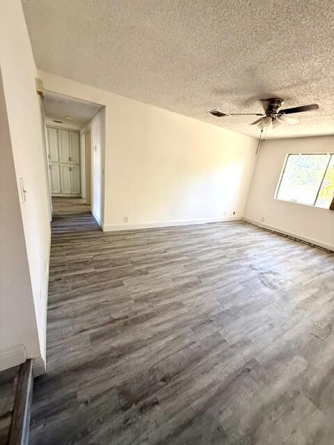 2807 E Norman Ave, Visalia, CA 93292