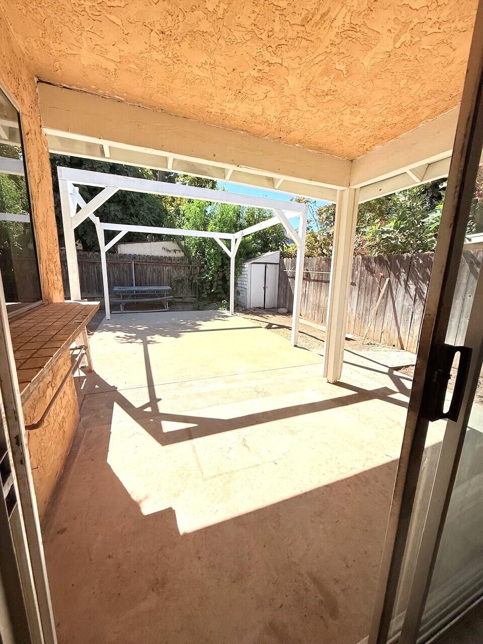 2807 E Norman Ave, Visalia, CA 93292
