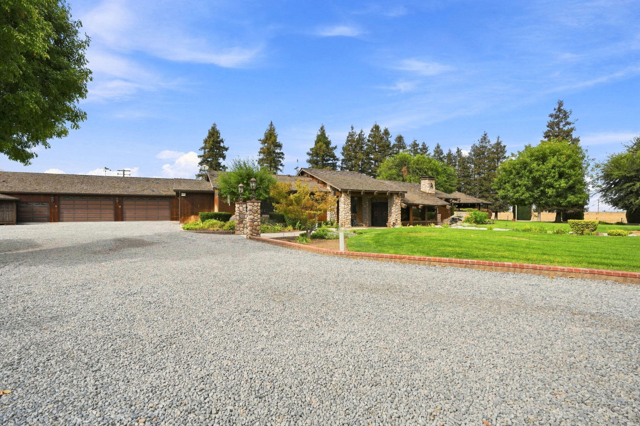 10098 Avenue 360, Visalia, CA 93291