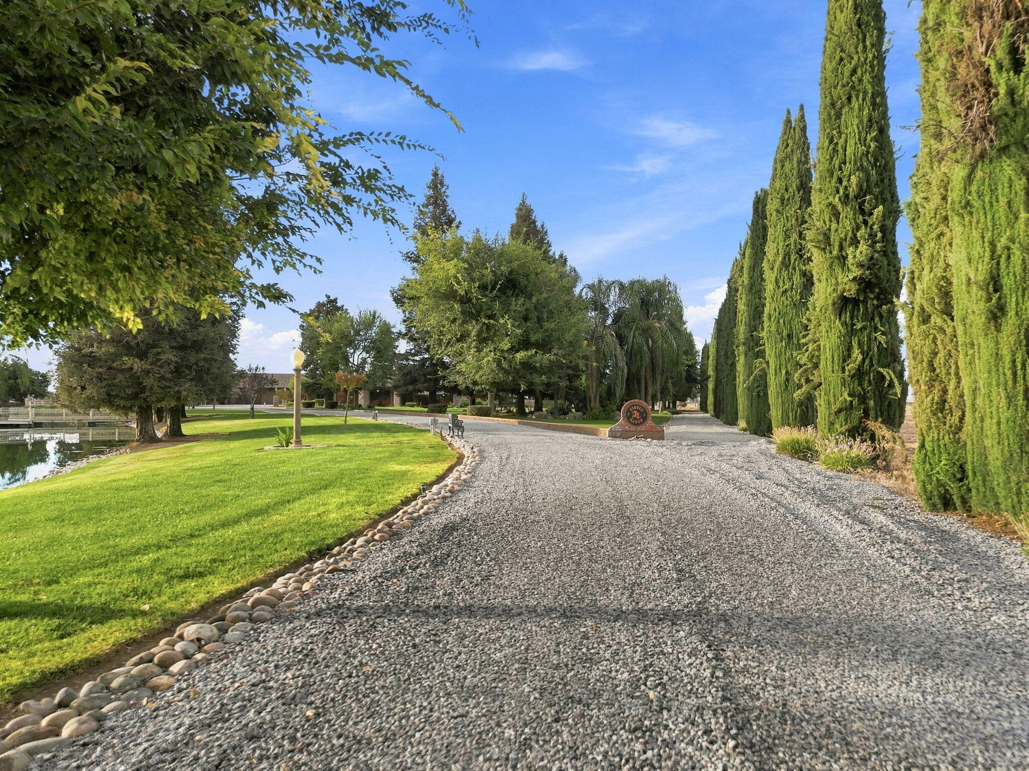 10098 Avenue 360, Visalia, CA 93291