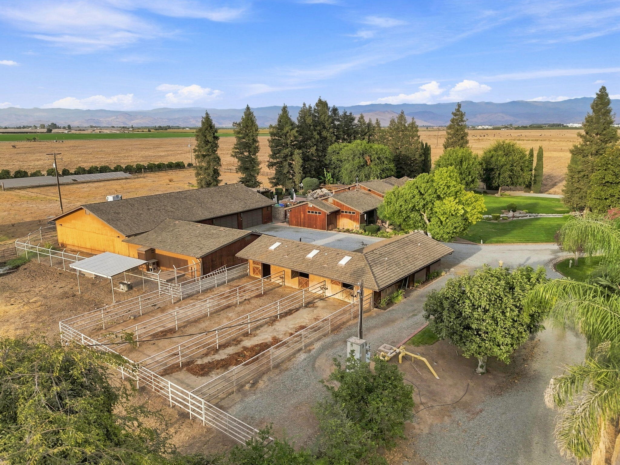 10098 Avenue 360, Visalia, CA 93291