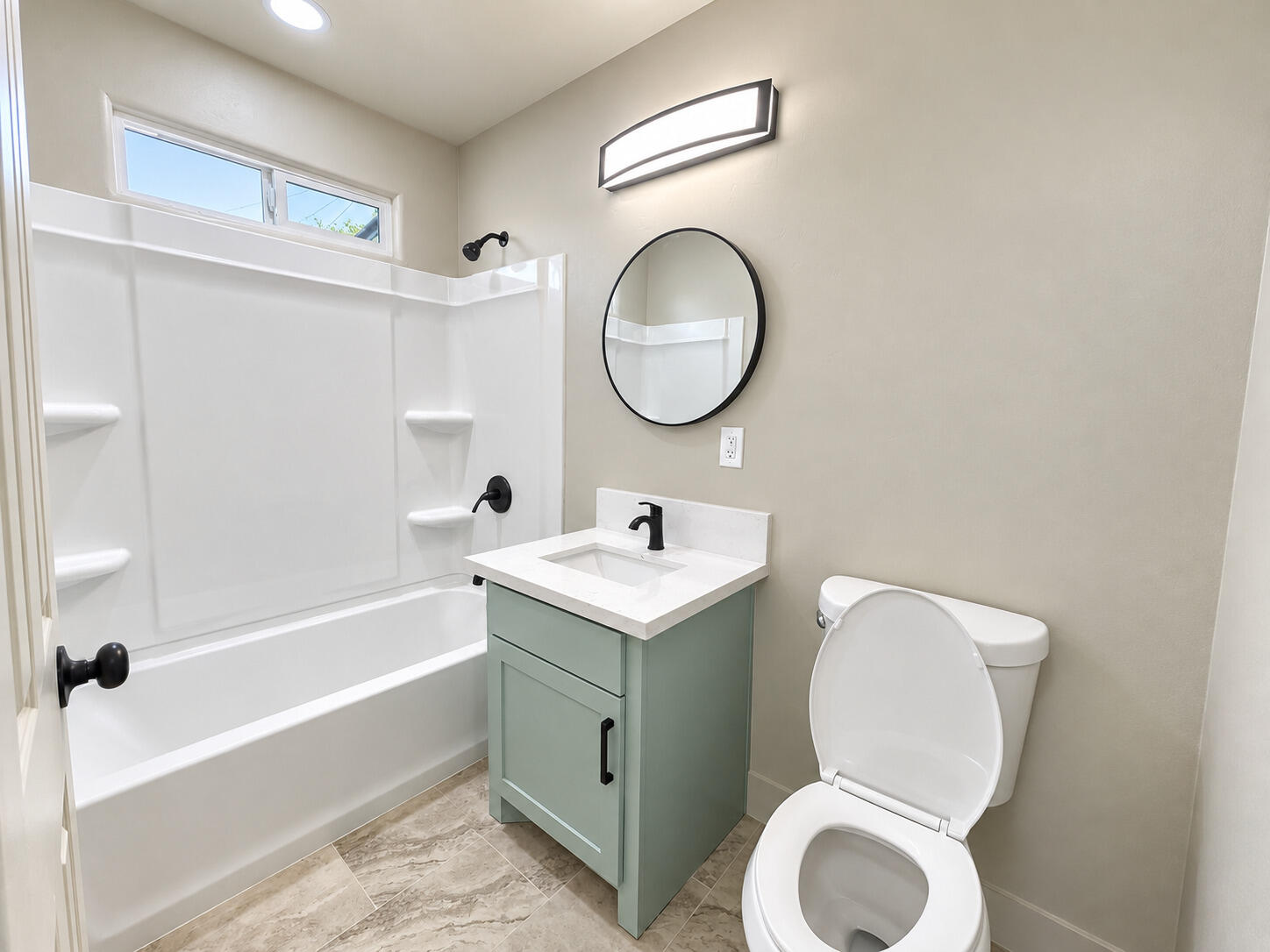 130 N Grape St, Visalia, CA 93291