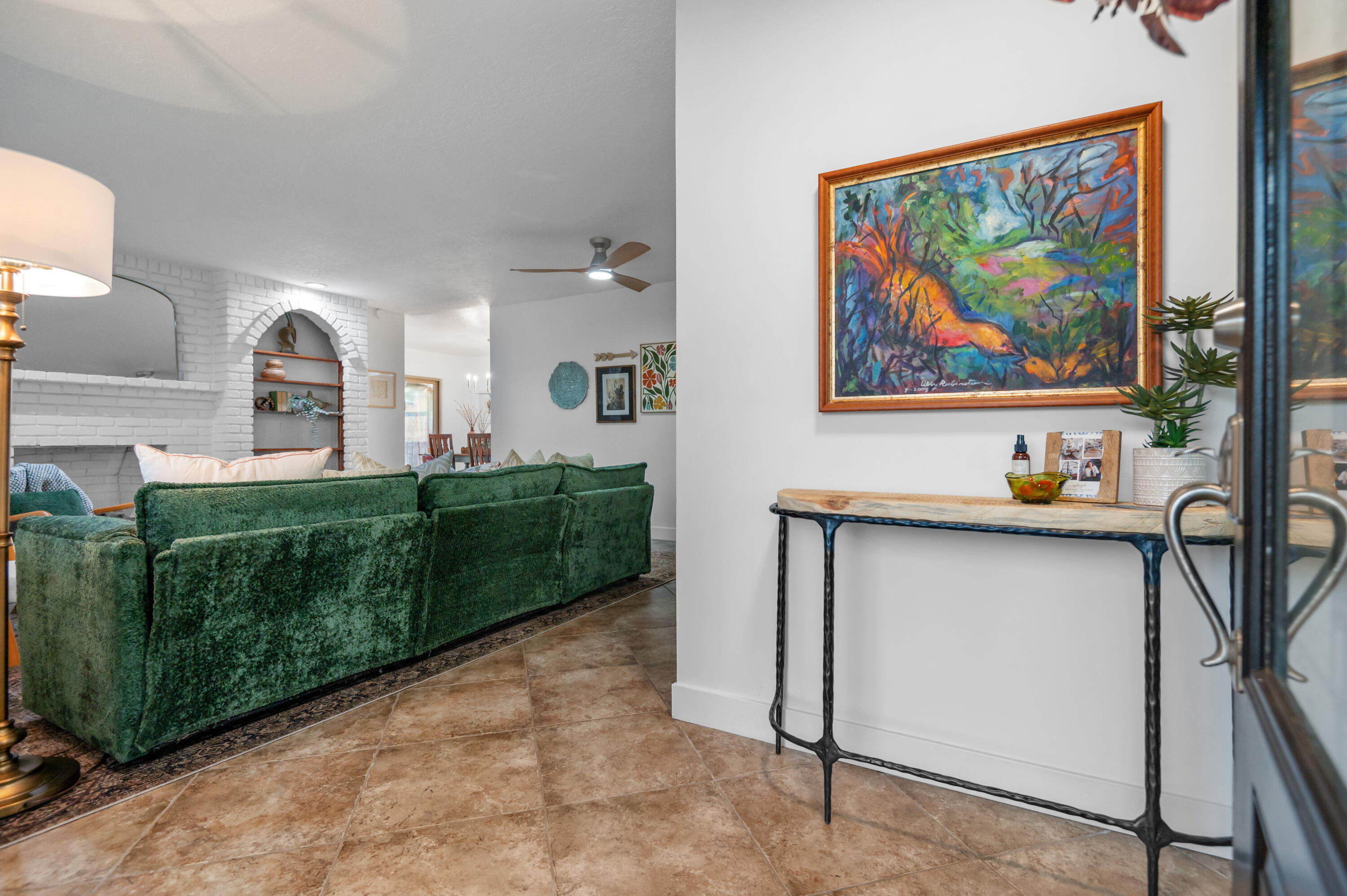 3440 W W Pryor Ave, Visalia, CA 93277