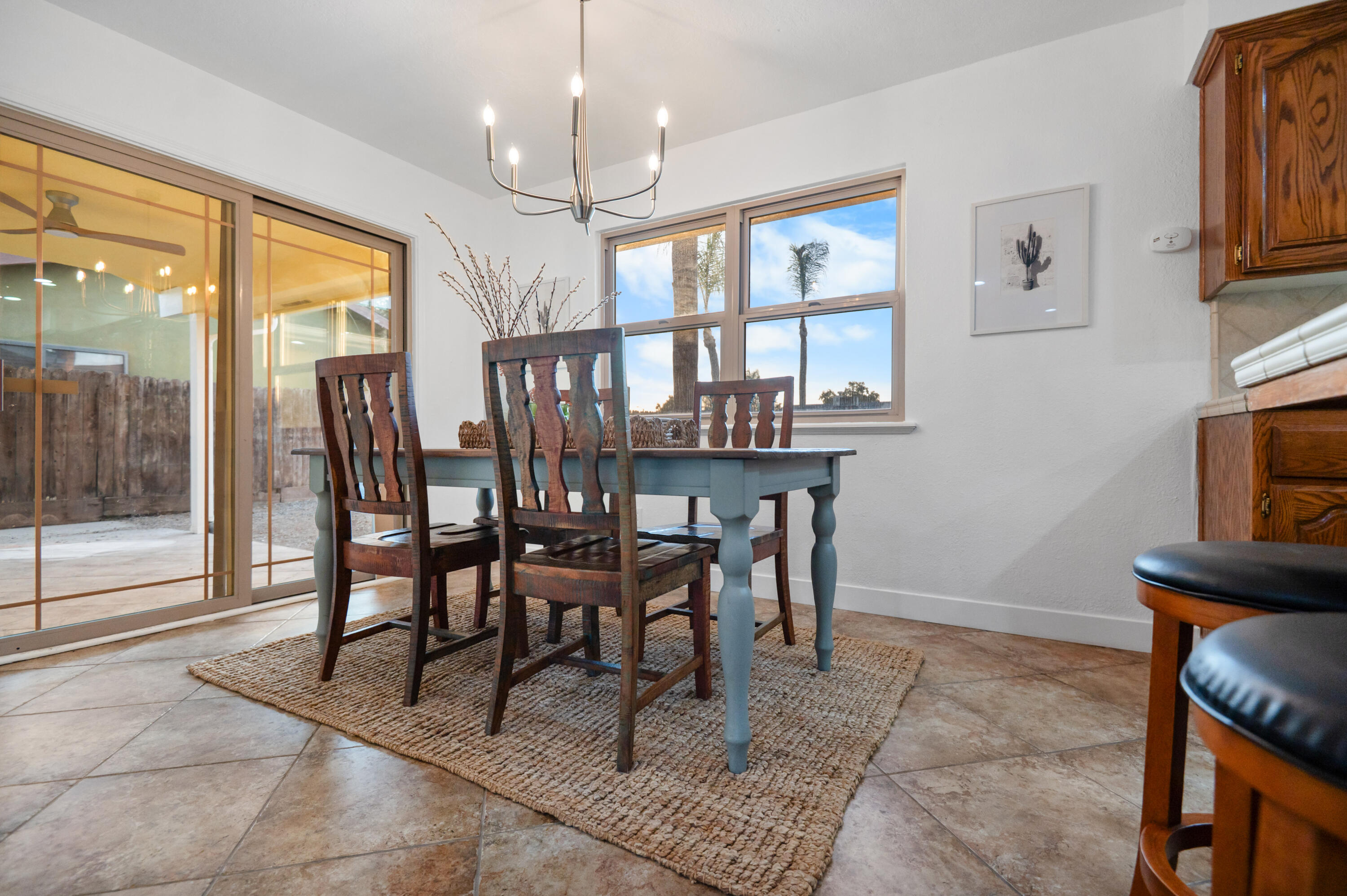 3440 W W Pryor Ave, Visalia, CA 93277