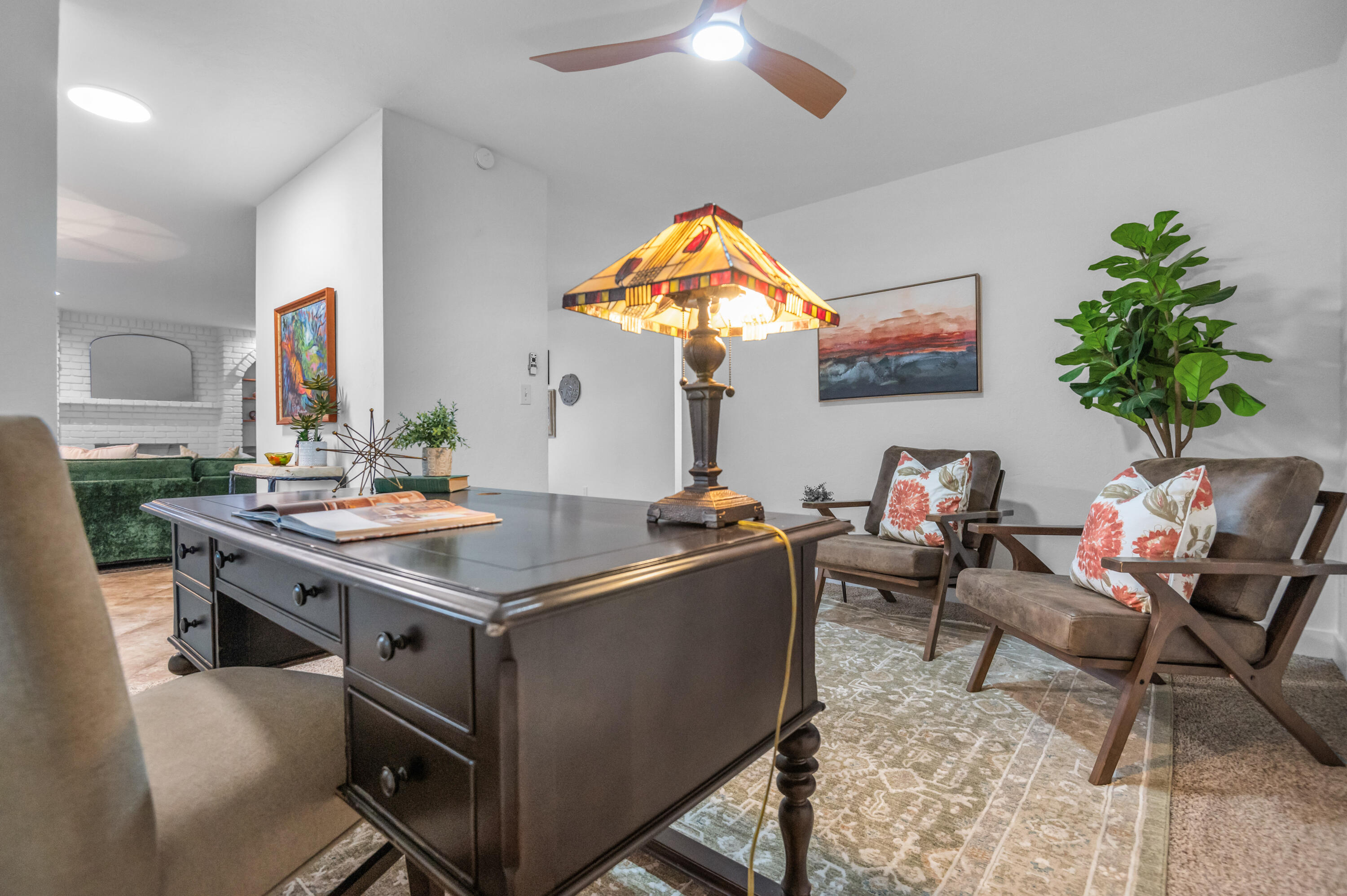 3440 W W Pryor Ave, Visalia, CA 93277