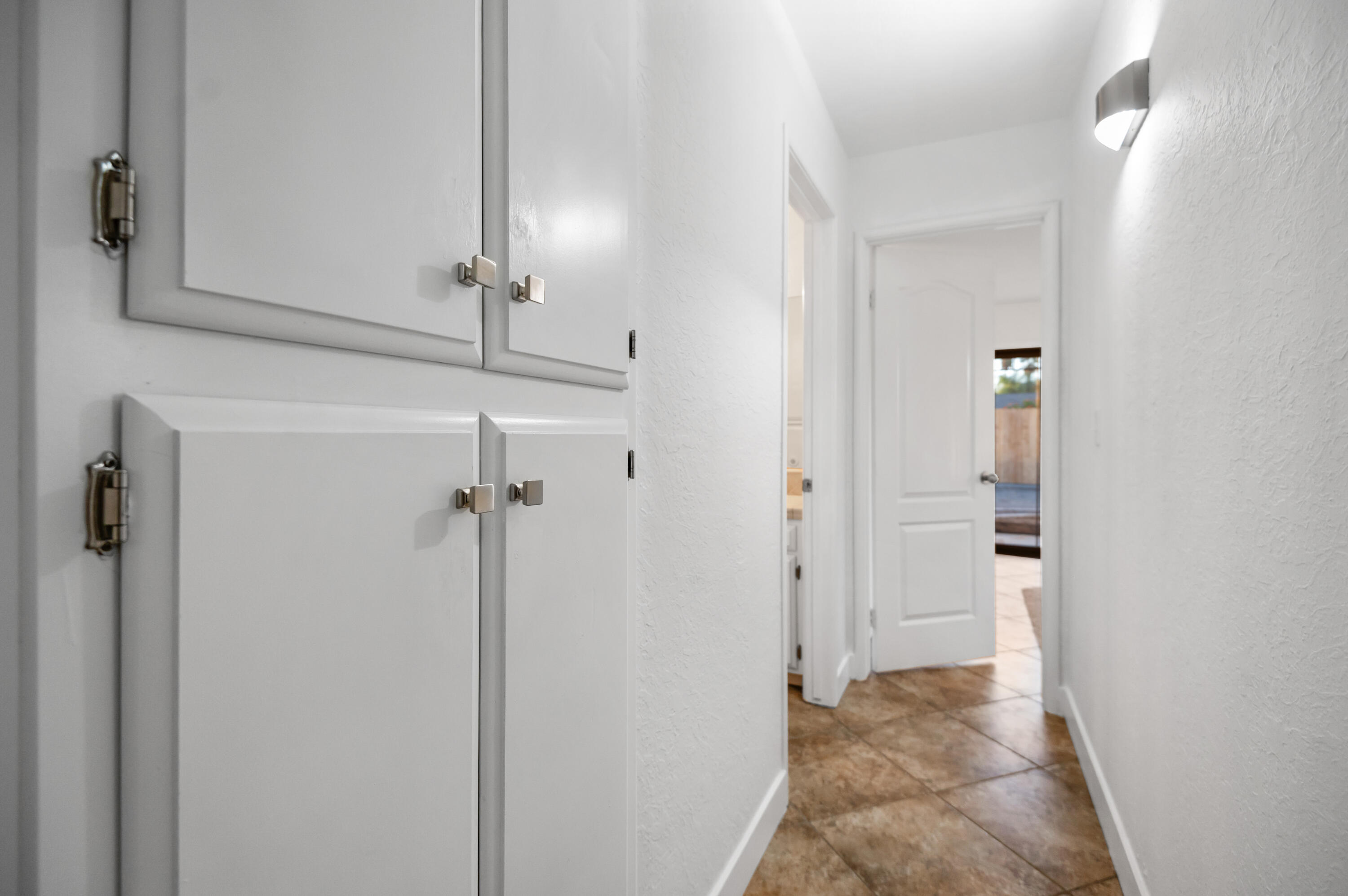 3440 W W Pryor Ave, Visalia, CA 93277