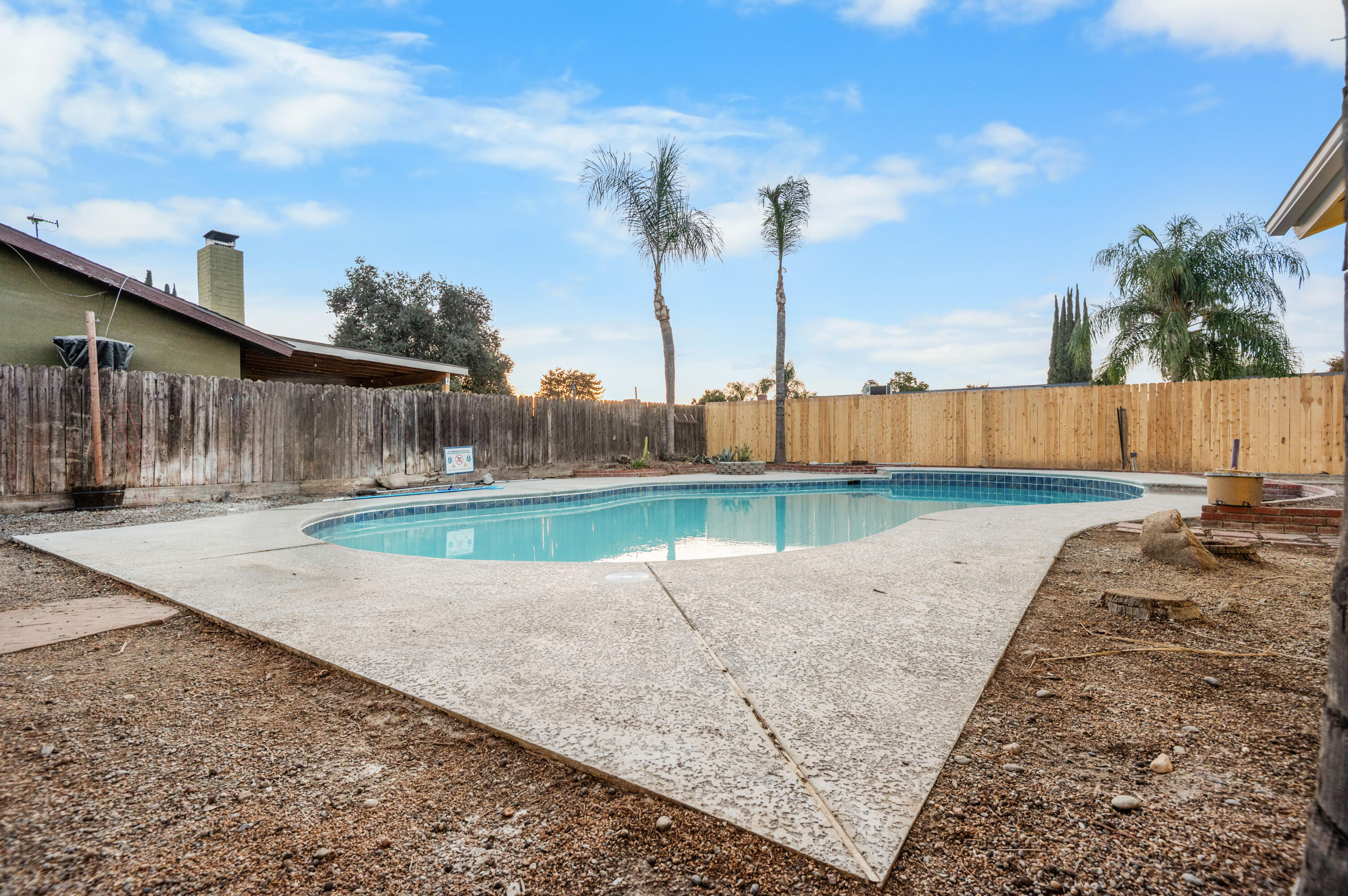 3440 W W Pryor Ave, Visalia, CA 93277