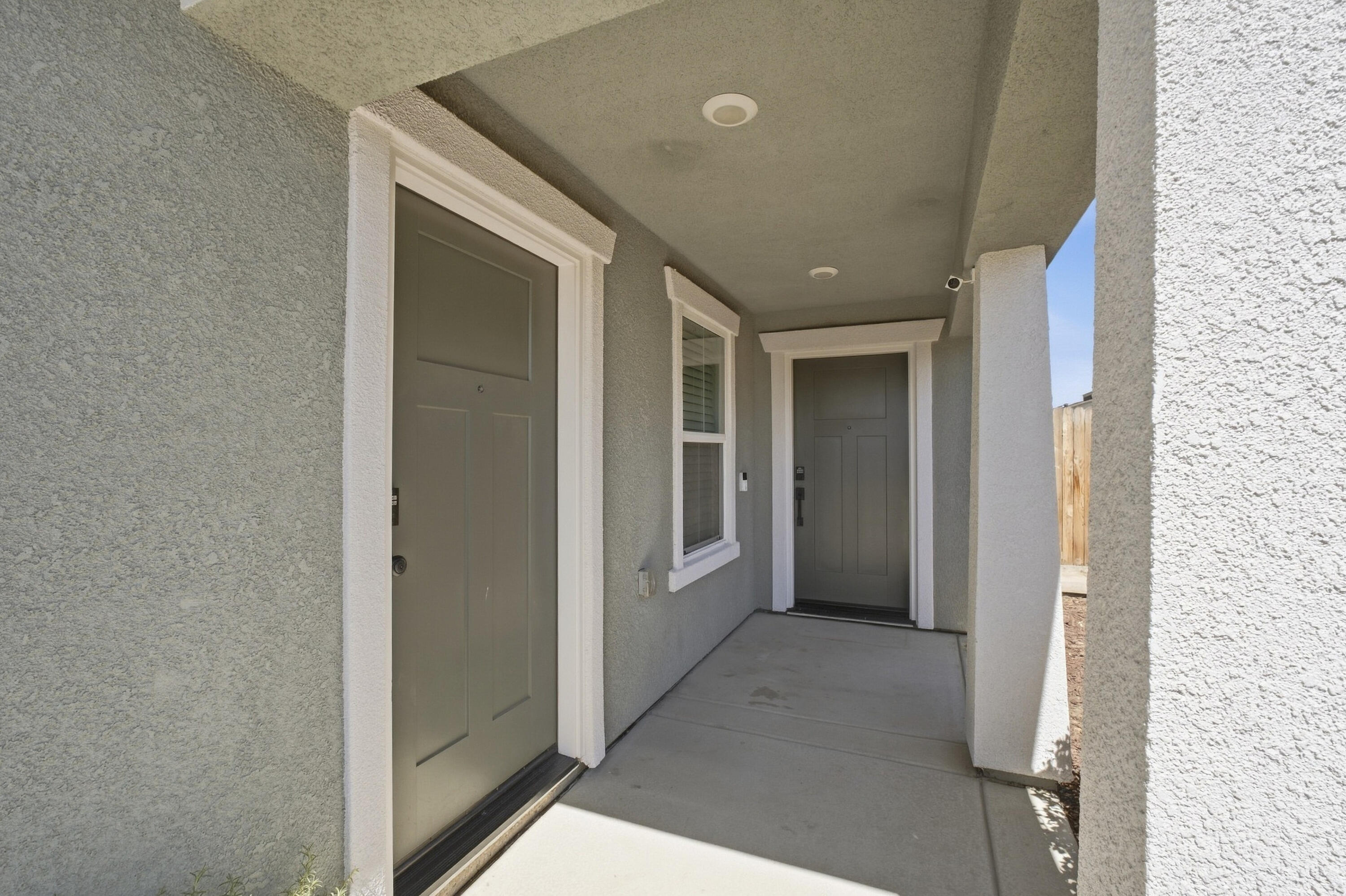 1040 E Reese Ave, Visalia, CA 93292