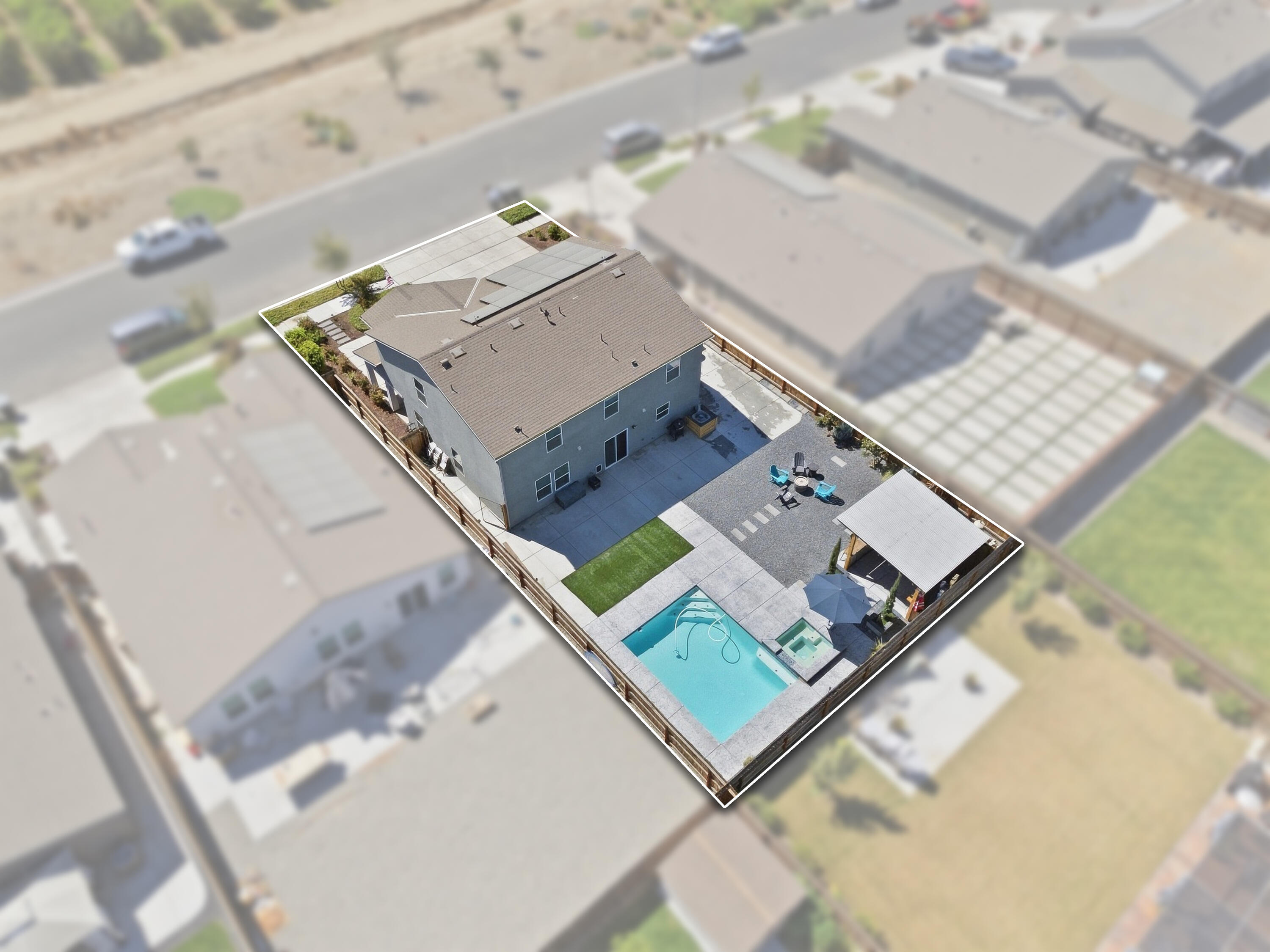 1040 E Reese Ave, Visalia, CA 93292