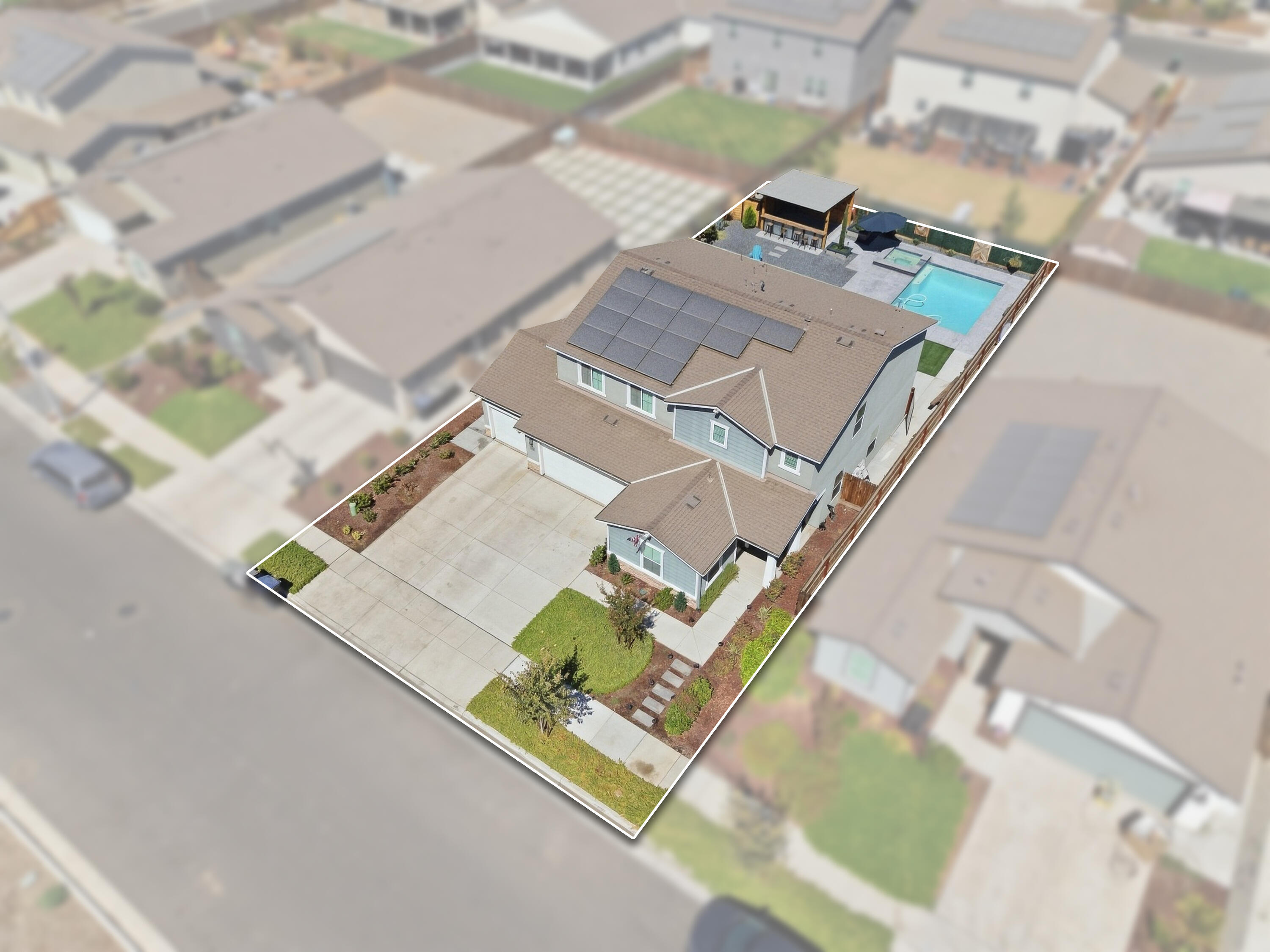 1040 E Reese Ave, Visalia, CA 93292